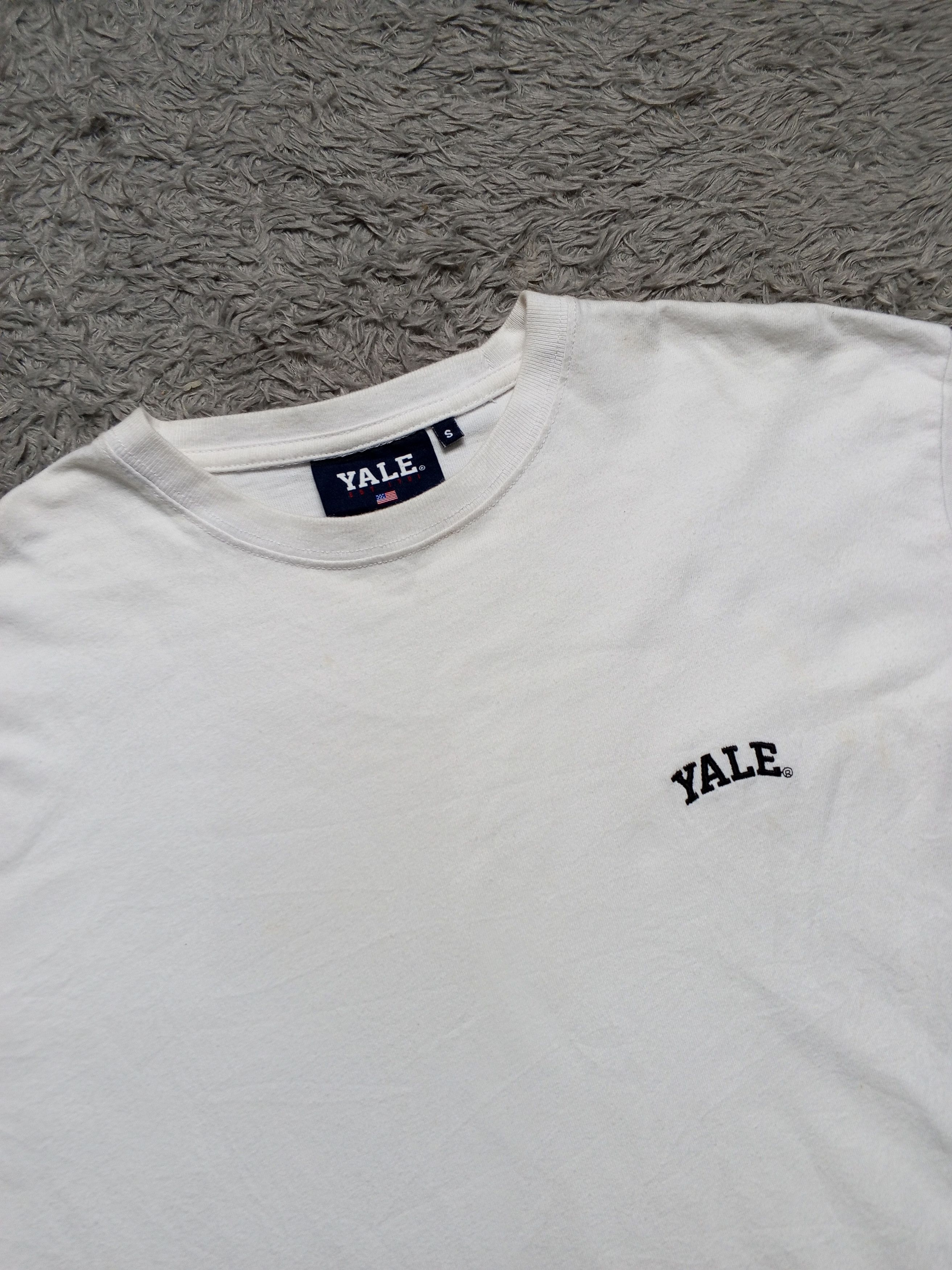 Japanese Brand Yale Embiored Tshirt Size US S / EU 44-46 / 1 - 1 Thumbnail