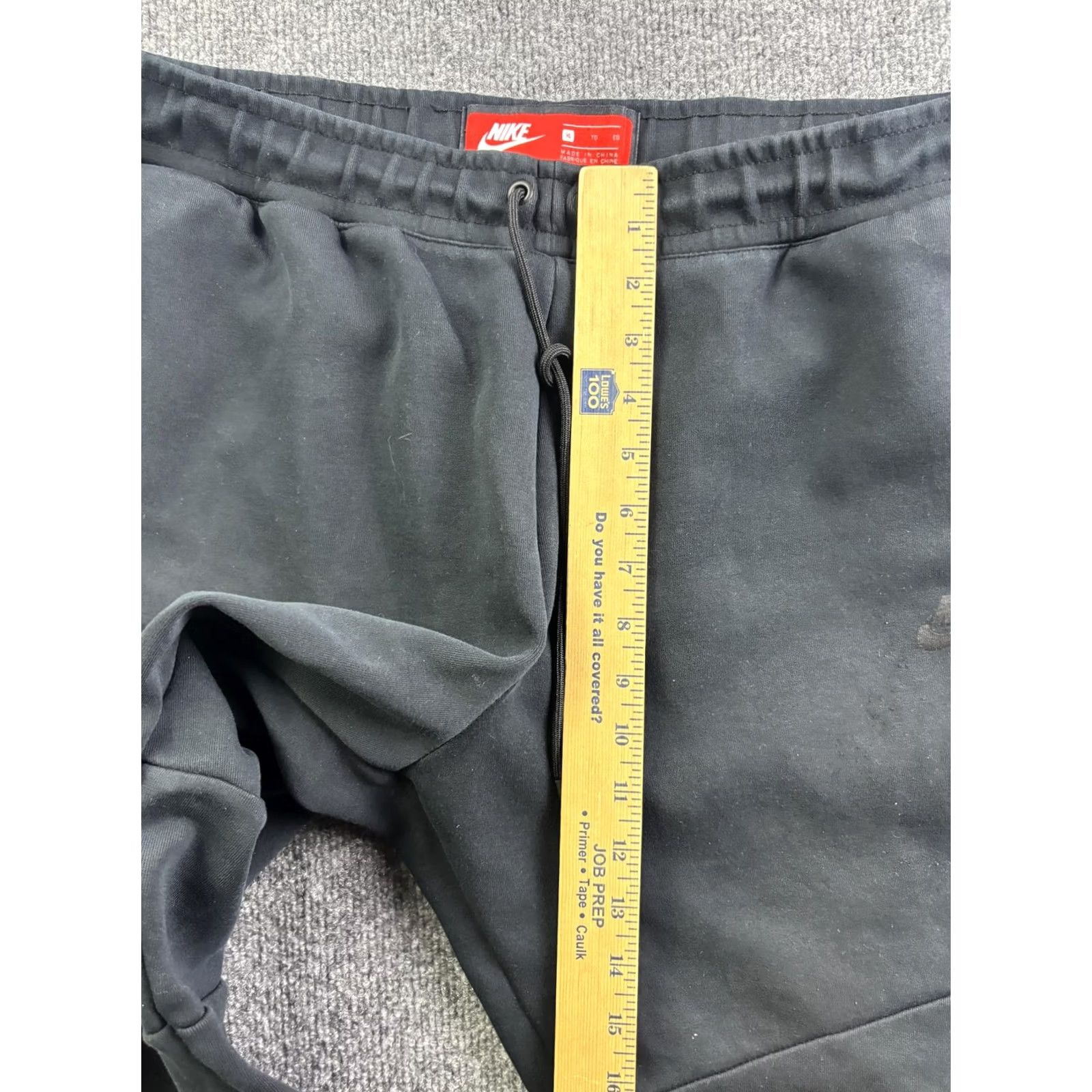 Nike Nike Sweatpants Mens XL Black Fleece Joggers Elastic Waist Zip Pocket Pants Slim Tapered Mens XL Black Jogger Gear Size US 36 / EU 52 - 4 Thumbnail