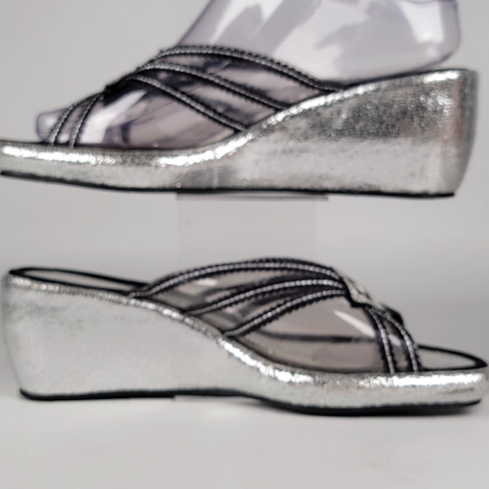 Vintage Degaria Women's Heel Open Toe Kitten Pump Silver Black 8.5 Pumps Shoes Size US 9 / IT 39 - 4 Thumbnail