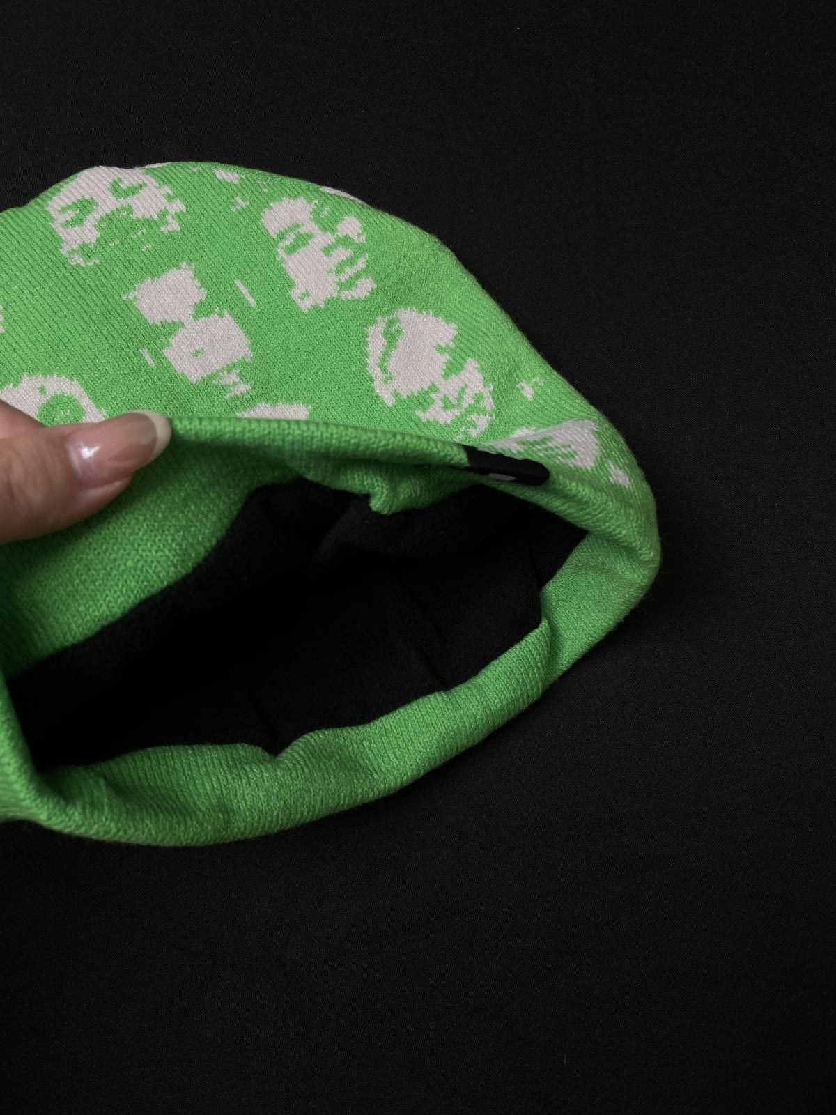 Japanese Brand Deadstock Faces Graphic No Cuff Knit Green Beanie Hats OS Size ONE SIZE - 4 Thumbnail