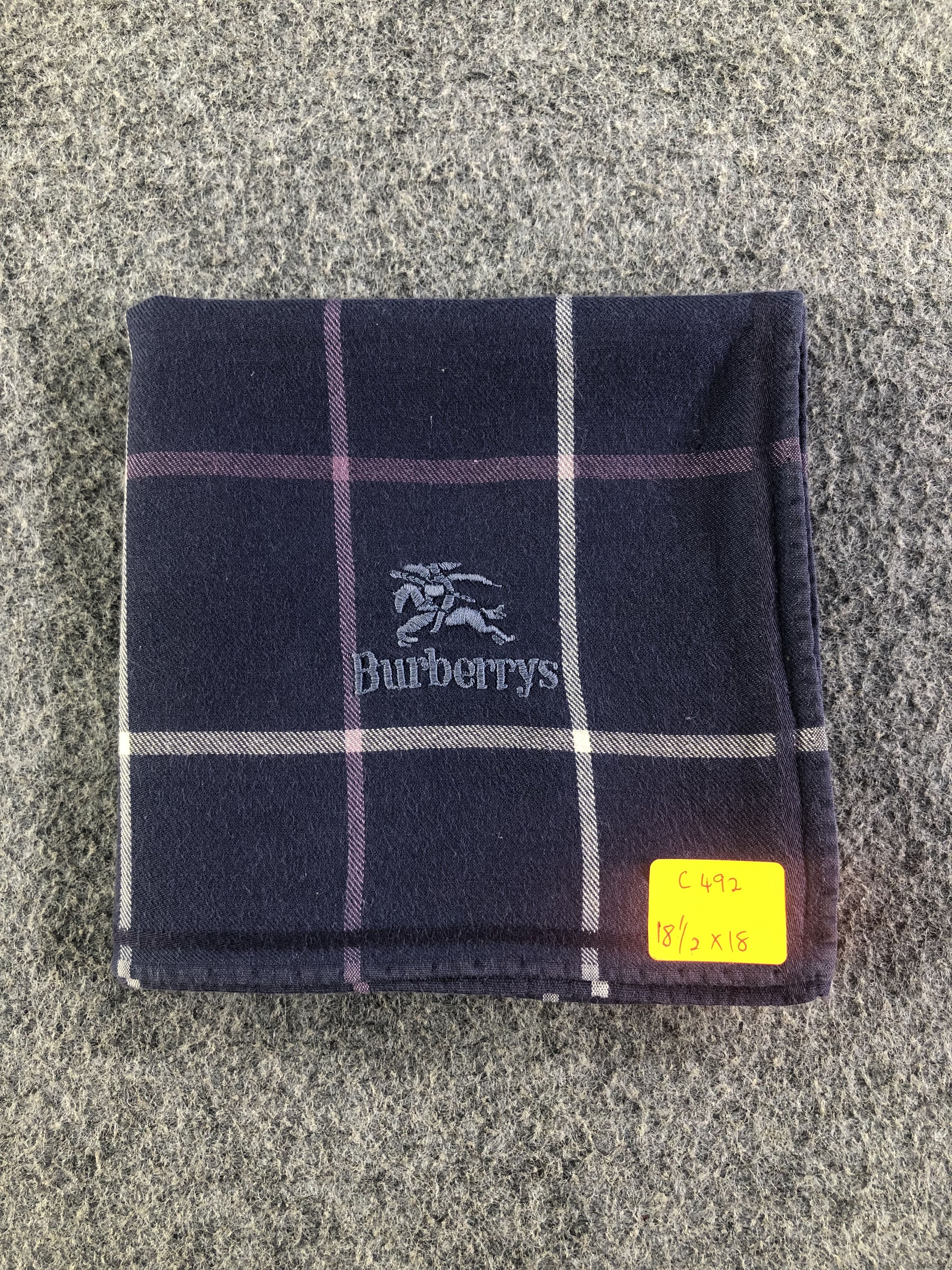 Burberry Burberry Handkerchief / Bandana / Neckerchief C492 Size ONE SIZE - 6 Thumbnail