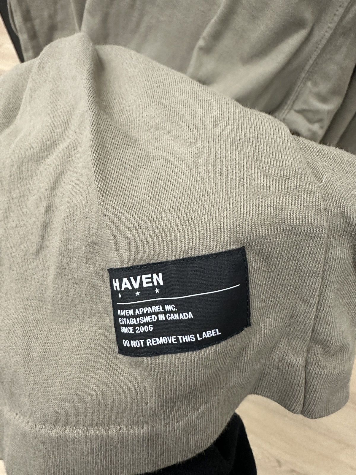 Haven HAVEN tee tshirt sz 3 tan color Size US L / EU 52-54 / 3 - 4 Thumbnail