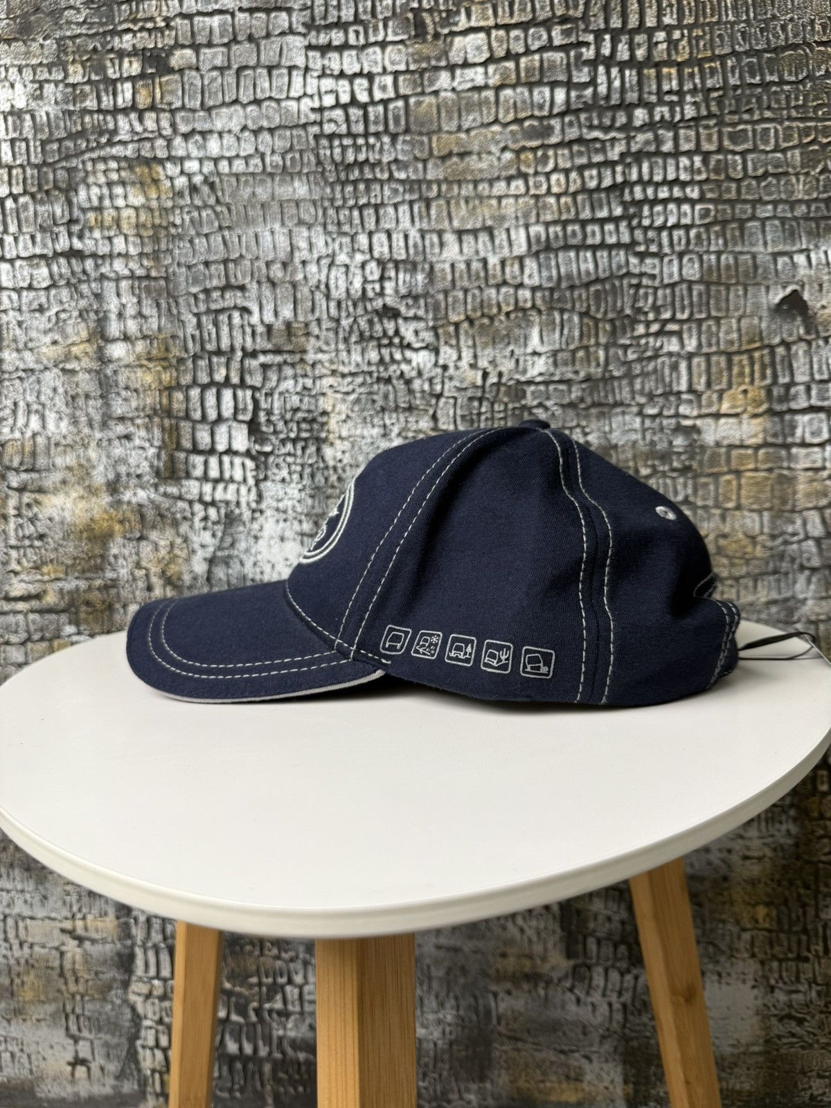 Mercedes-Benz Land Rover Cap Hat NEW Size ONE SIZE - 10 Thumbnail