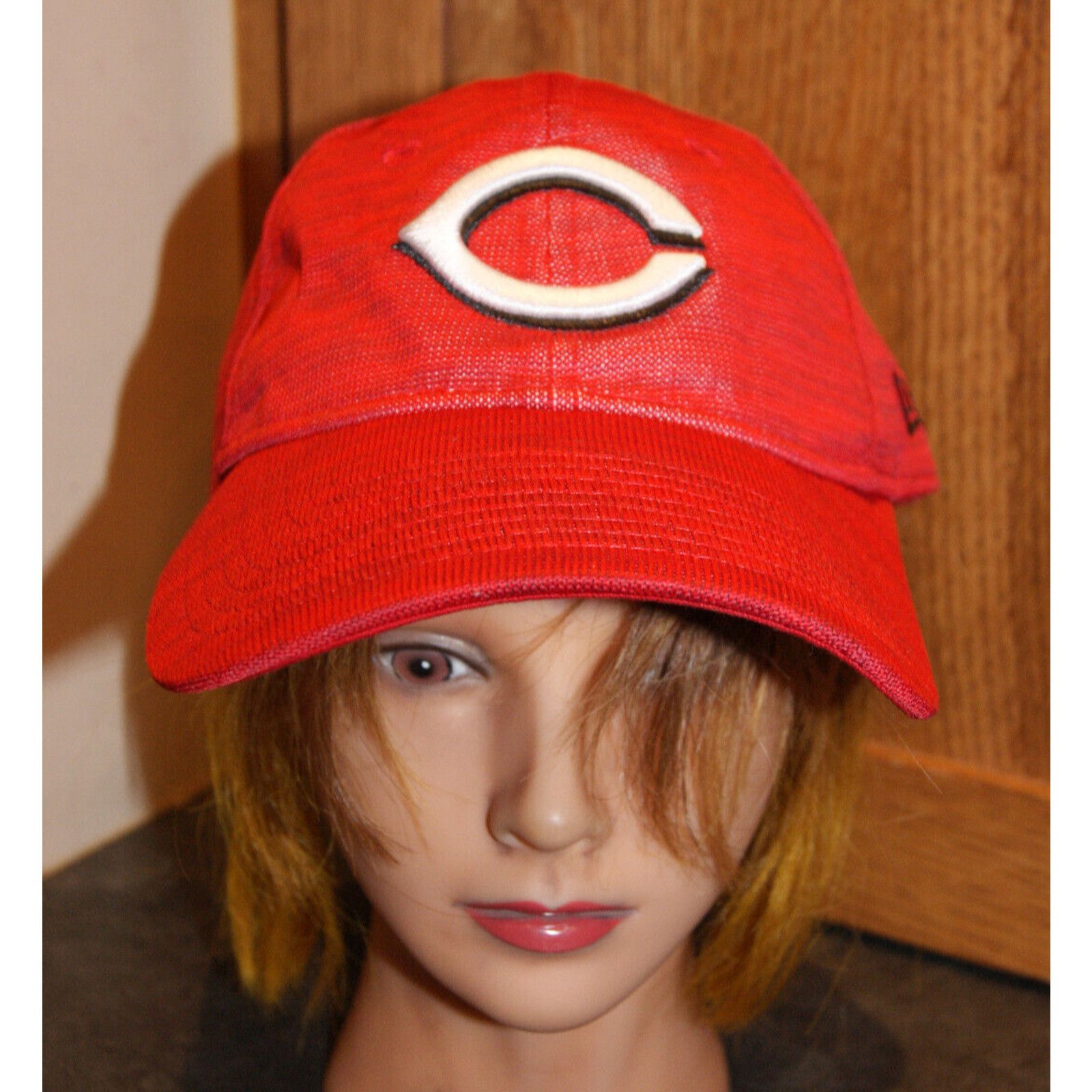New Era Cincinatti Reds Womens Strapback Hat Cap New Era 9 Twenty Size ONE SIZE - 2 Thumbnail