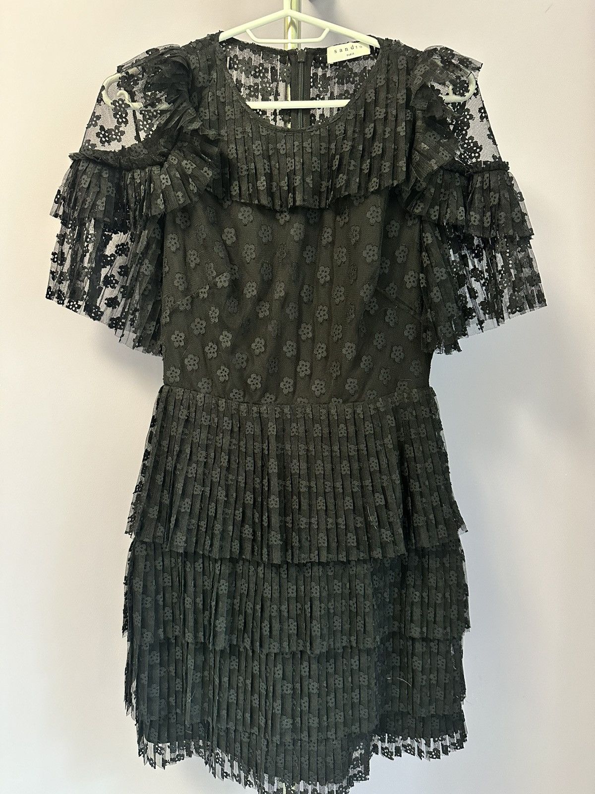 Designer × Sandro Sandro Floral-lace tiered dress Black Size XS / US 0-2 / IT 36-38 - 7 Thumbnail