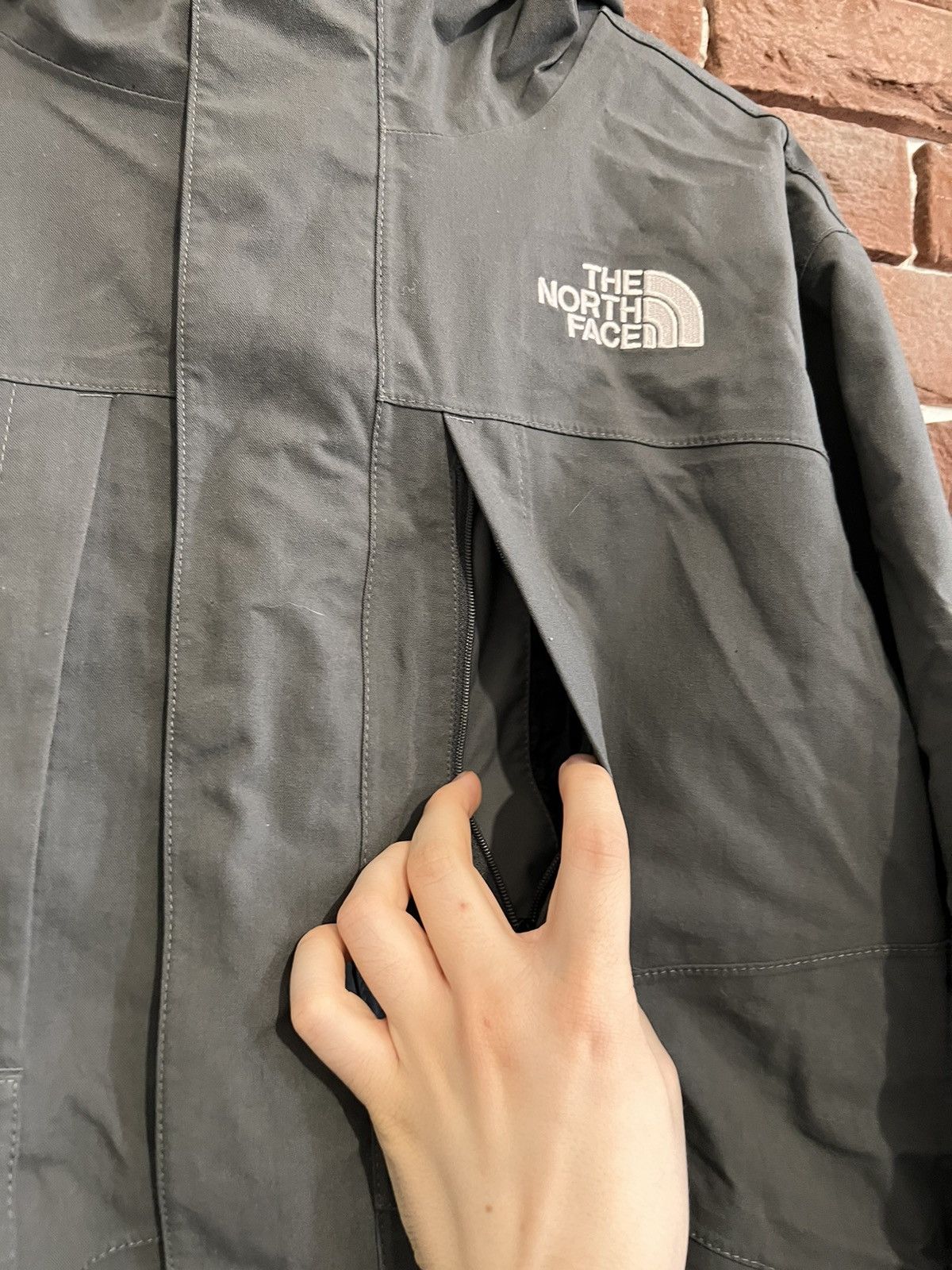 The North Face Rare The North Face TNF Hyvent Jacket Grey Vintage Outdoor Size US M / EU 48-50 / 2 - 9 Thumbnail