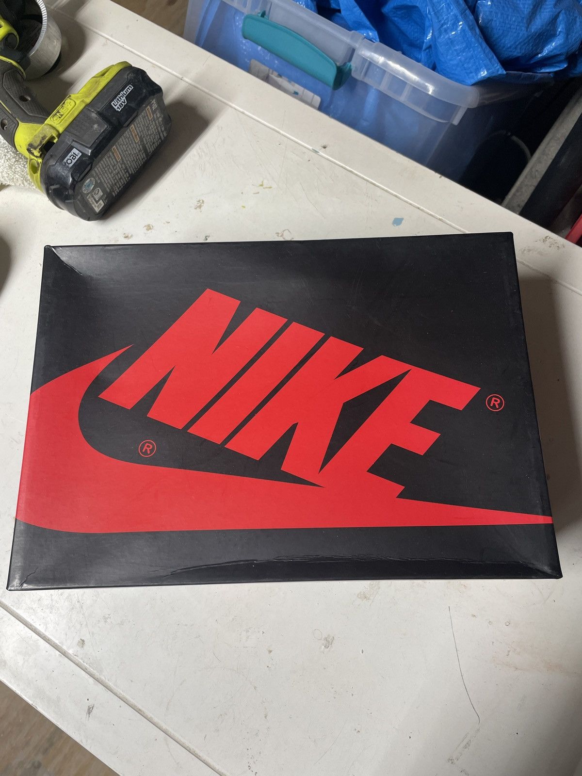 Jordan Brand × Nike Air Jordan 1 retro high royal toe Size US 9.5 / EU 42-43 - 3 Thumbnail