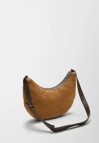 s.Oliver s.Oliver Teddy Plush Crossbody Bag Sandstein Size ONE SIZE - 4 Thumbnail