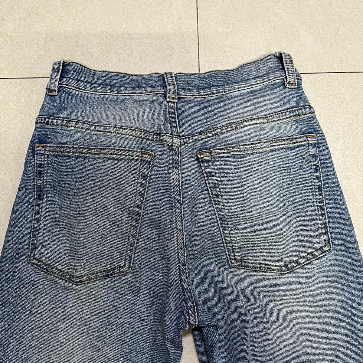 Acne Studios Acne Studios Lita Clean Flare Jeans Size 27" / US 4 / IT 40 - 11 Thumbnail