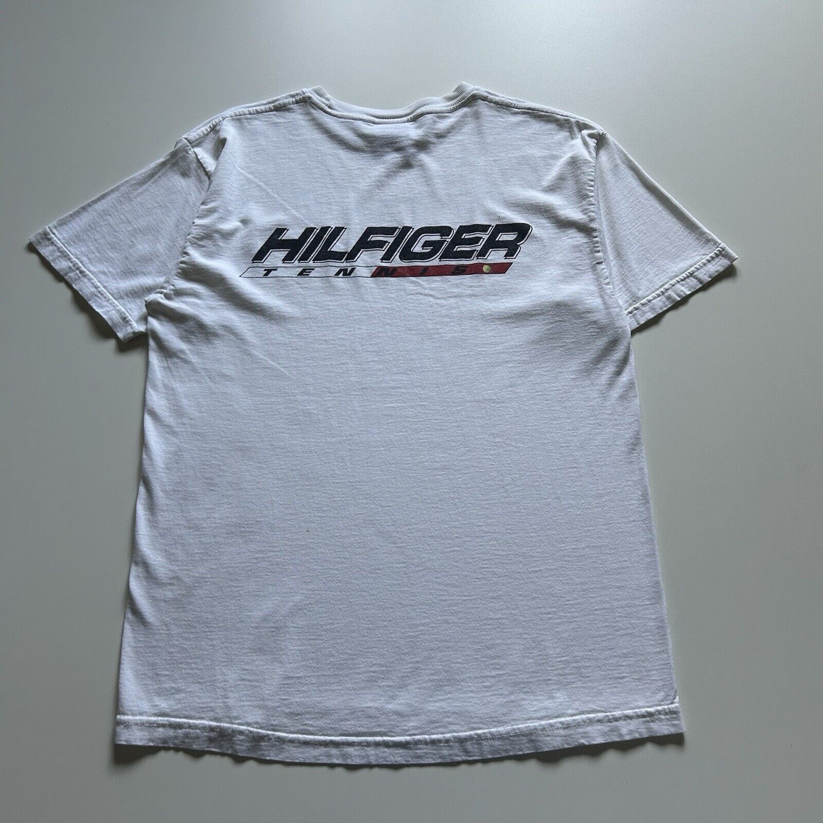 Tommy Hilfiger Vintage 90s Tommy Hilfiger Tennis Graphic T Shirt Small Rare Size S / US 4 / IT 40 - 3 Thumbnail