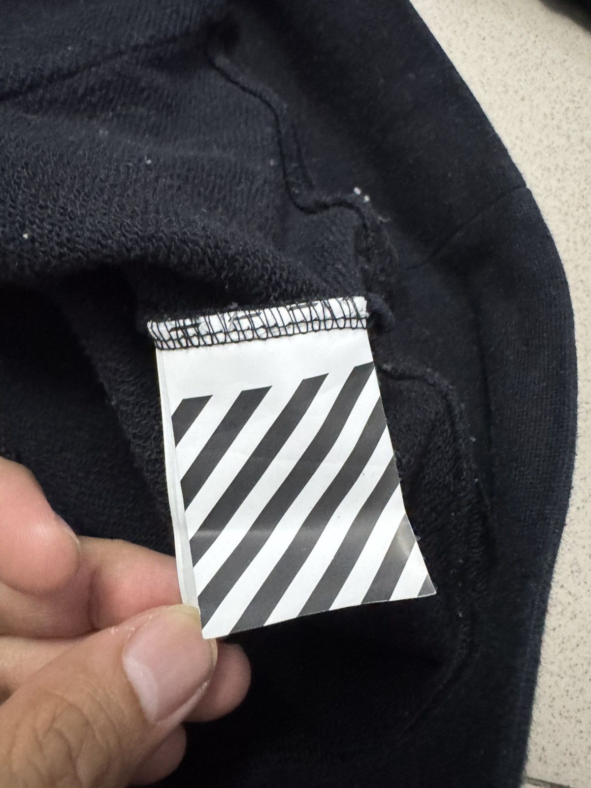 Off-White OFF-WHITE VIRGIL ABLOH CARAVAGGIO ARROWS HOODIE Size US S / EU 44-46 / 1 - 6 Thumbnail
