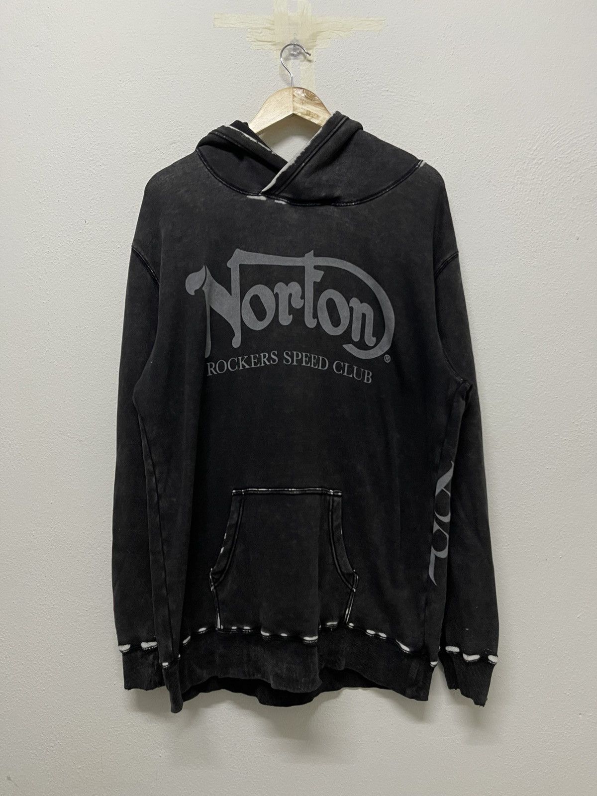 Norton 2000s NORTON ENGLAND DISTRESSED STYLE HOODIE RARE Size US XL / EU 56 / 4 - 1 Thumbnail