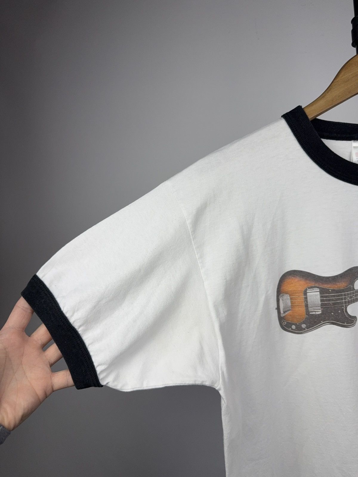 Vintage Vintage 90s Fender 62 Precision Bass Ringer Tee Made USA Size US L / EU 52-54 / 3 - 5 Thumbnail
