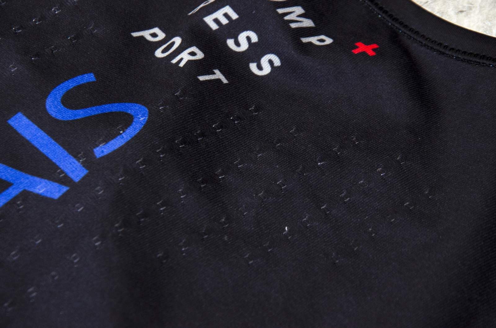 Other Compressport men's T-shirt. Size L Size US L / EU 52-54 / 3 - 5 Thumbnail