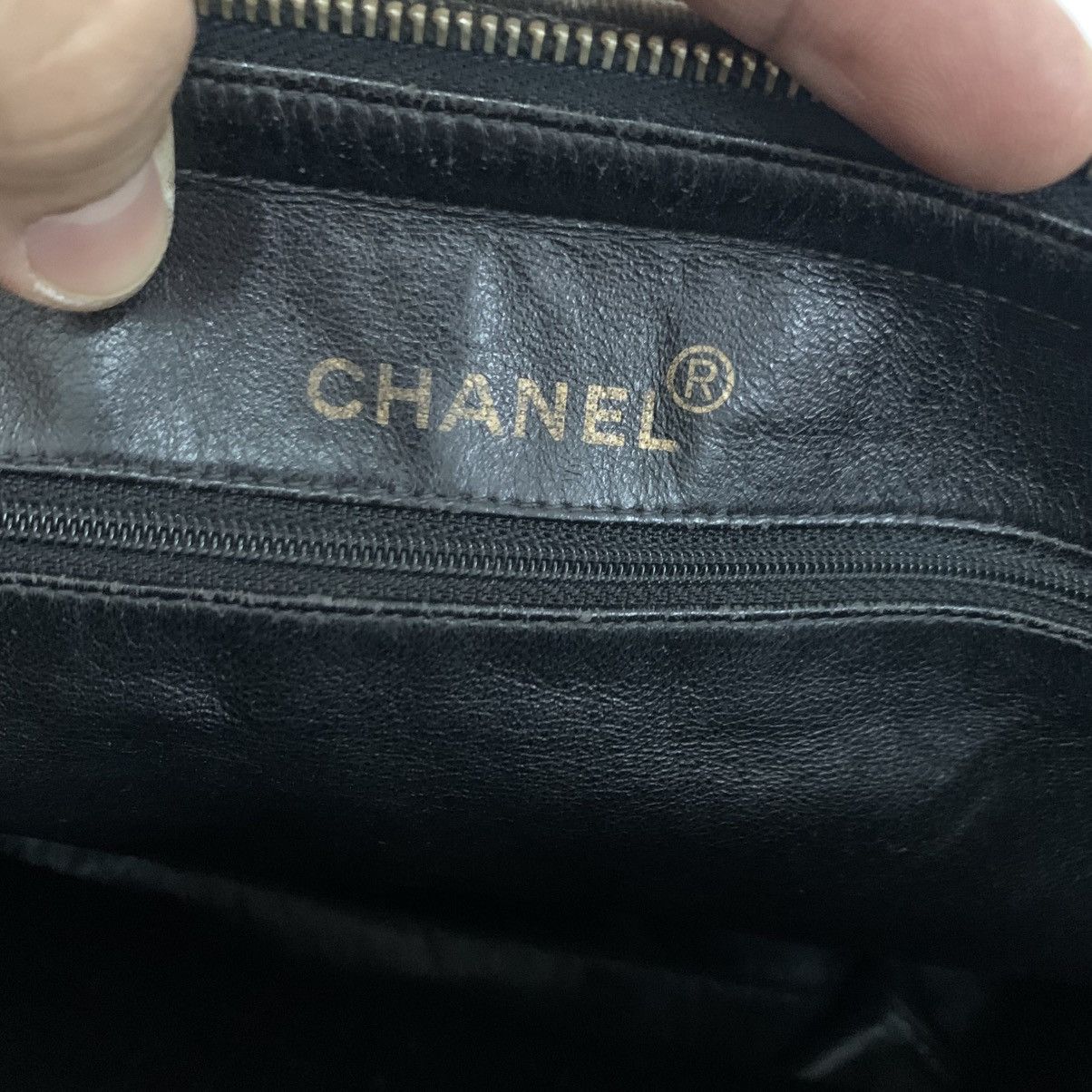 Chanel Chanel Vintage Canvas Shoulder Bag Size ONE SIZE - 10 Thumbnail