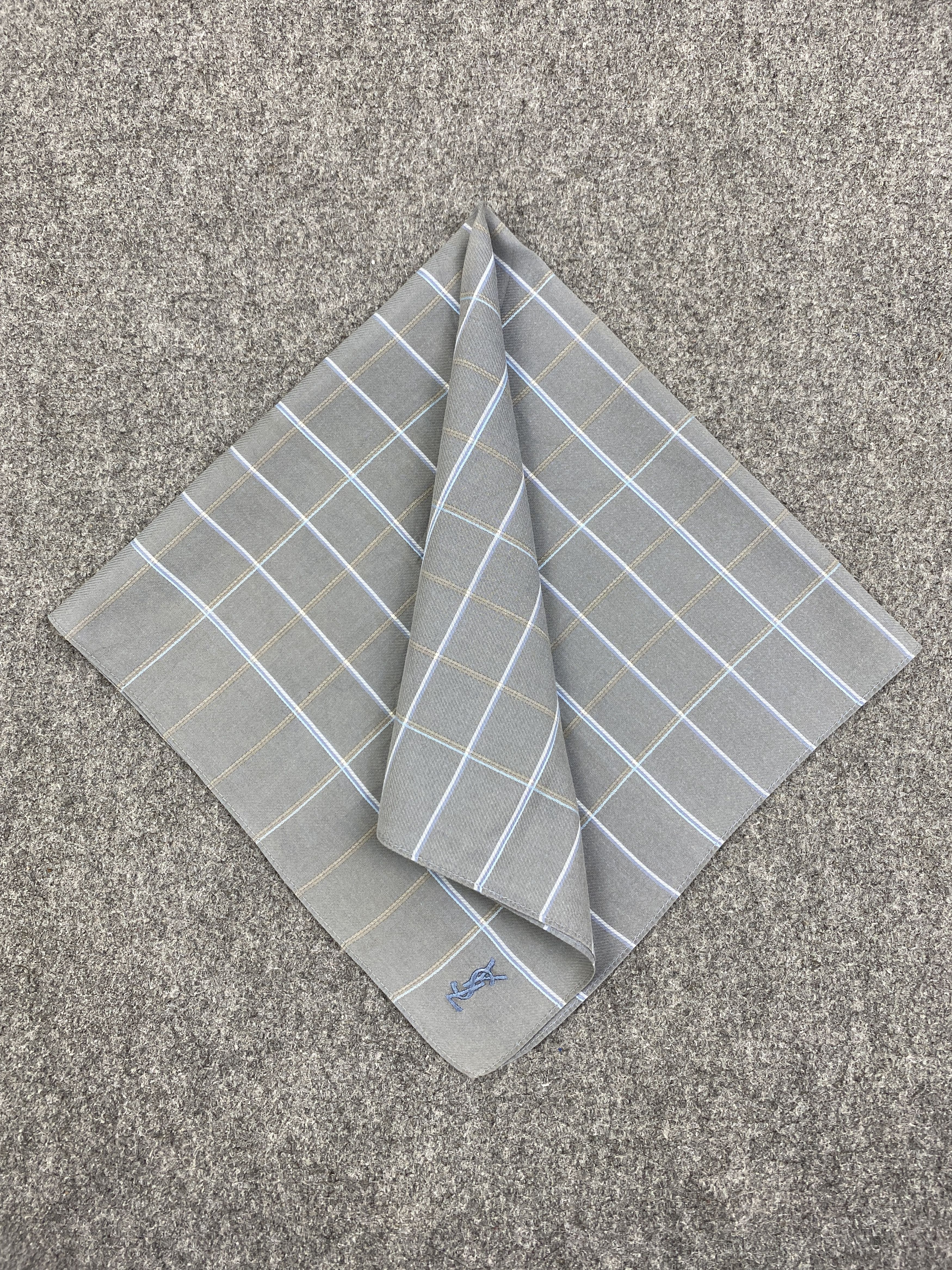Vintage Yves Saint Laurent Handkerchief / Neckerchief HKC0507 Size ONE SIZE - 3 Thumbnail