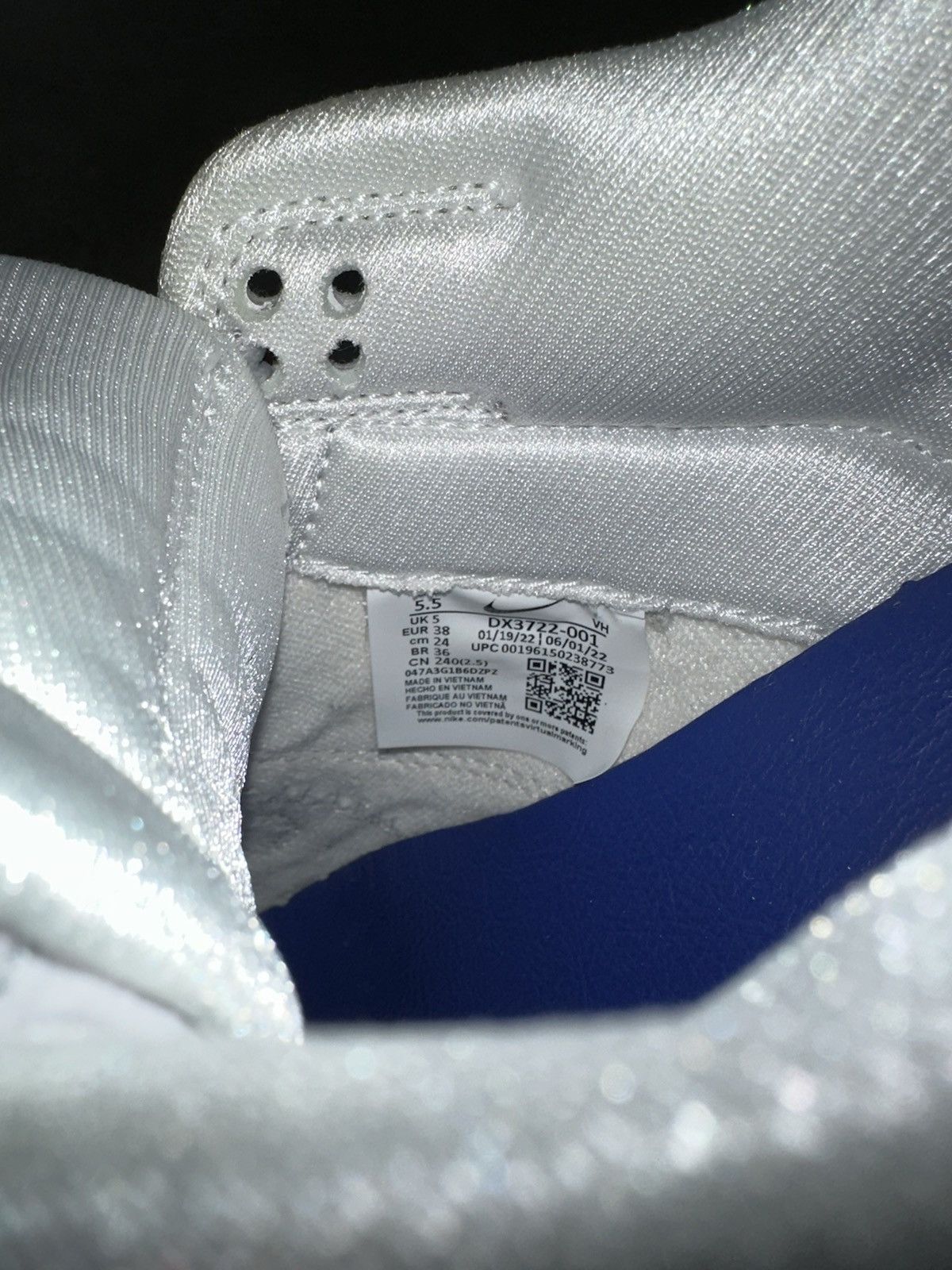 Nike Nike Dunk Low Wolf Grey Pure Platinum Size US 5.5 / EU 38 - 5 Thumbnail