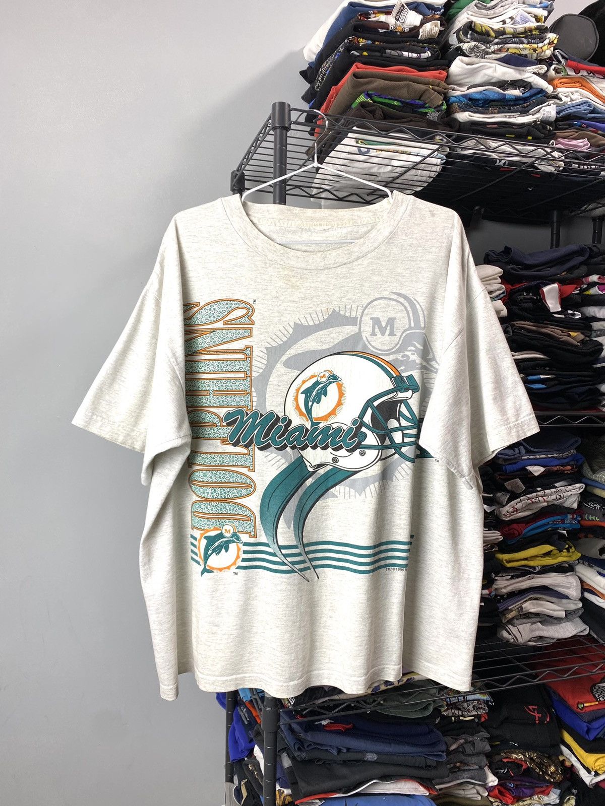 NFL Vintage 1995 NFL Dolphins Miami T Shirt Size US XL / EU 56 / 4 - 1 Thumbnail