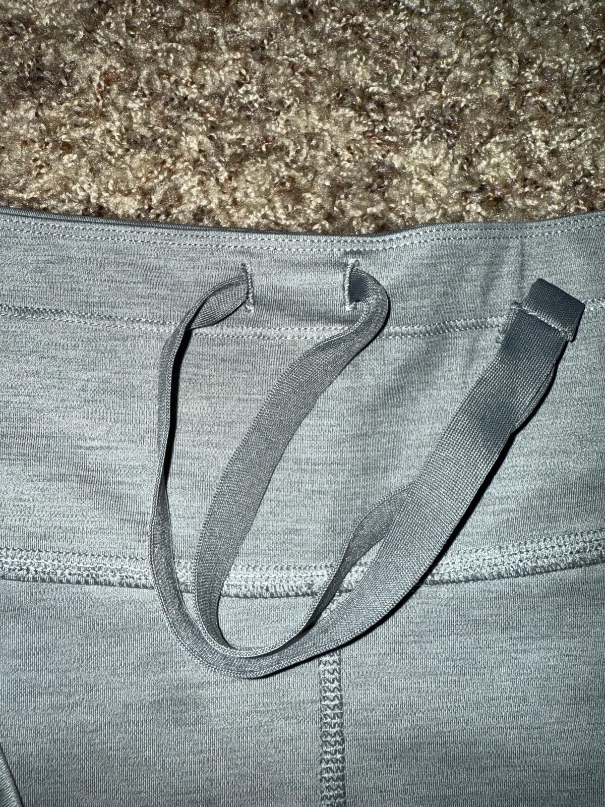 Nike Nike Women's Mid Rise Crop Running Fast Plus Size Leggings Size 42" / US 20 - 6 Thumbnail