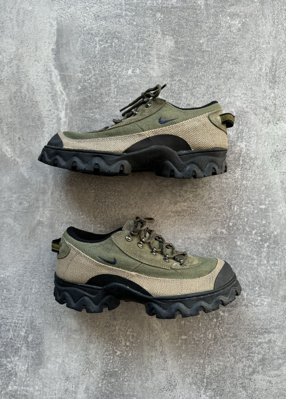 Vintage 2000 Nike Lahar Low Green