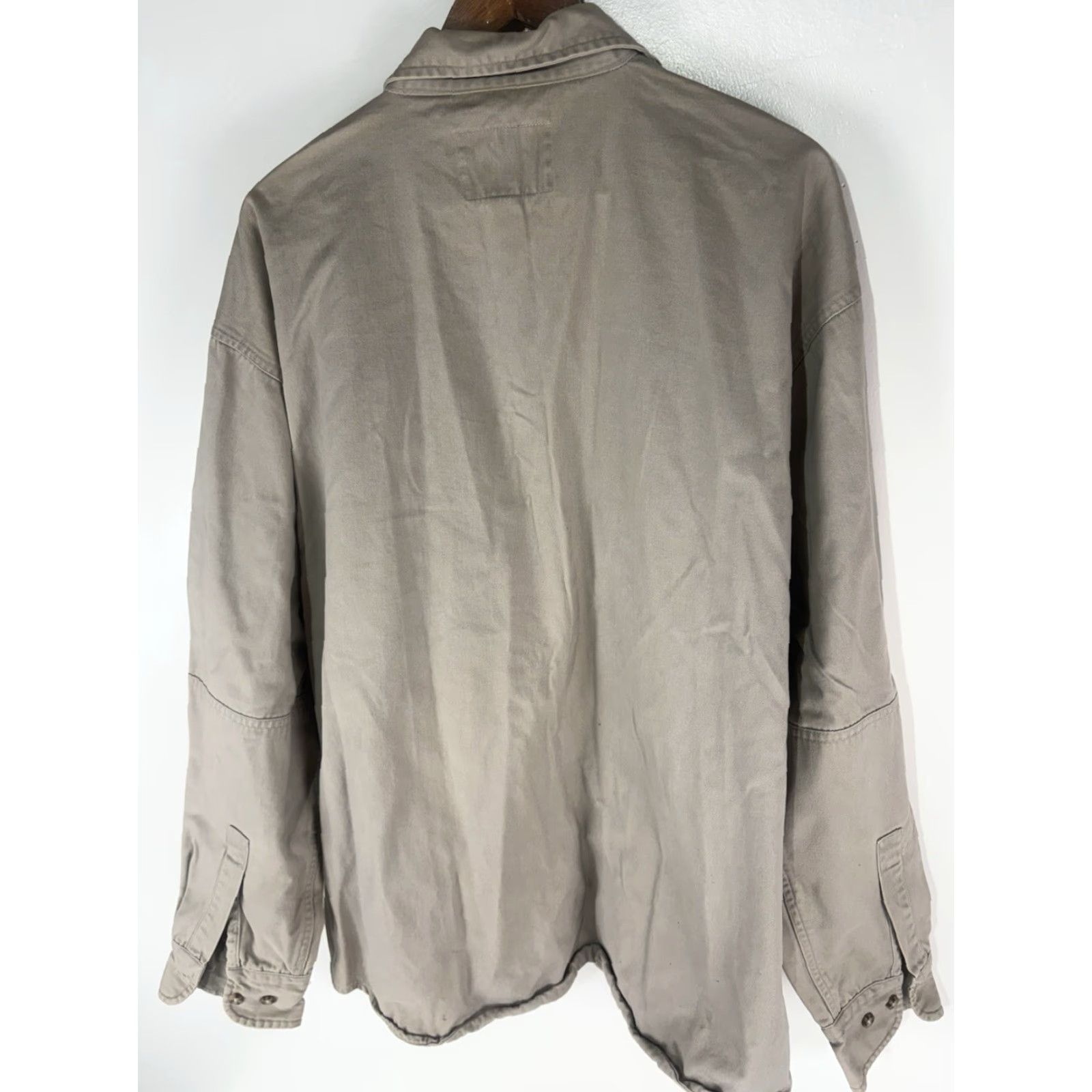 Vintage VINTAGE Woolrich Men’s Casual Cotton Button-Up Shirt XL Beige Long Sleeve Outdoor Travel Workwear Size US XL / EU 56 / 4 - 5 Thumbnail