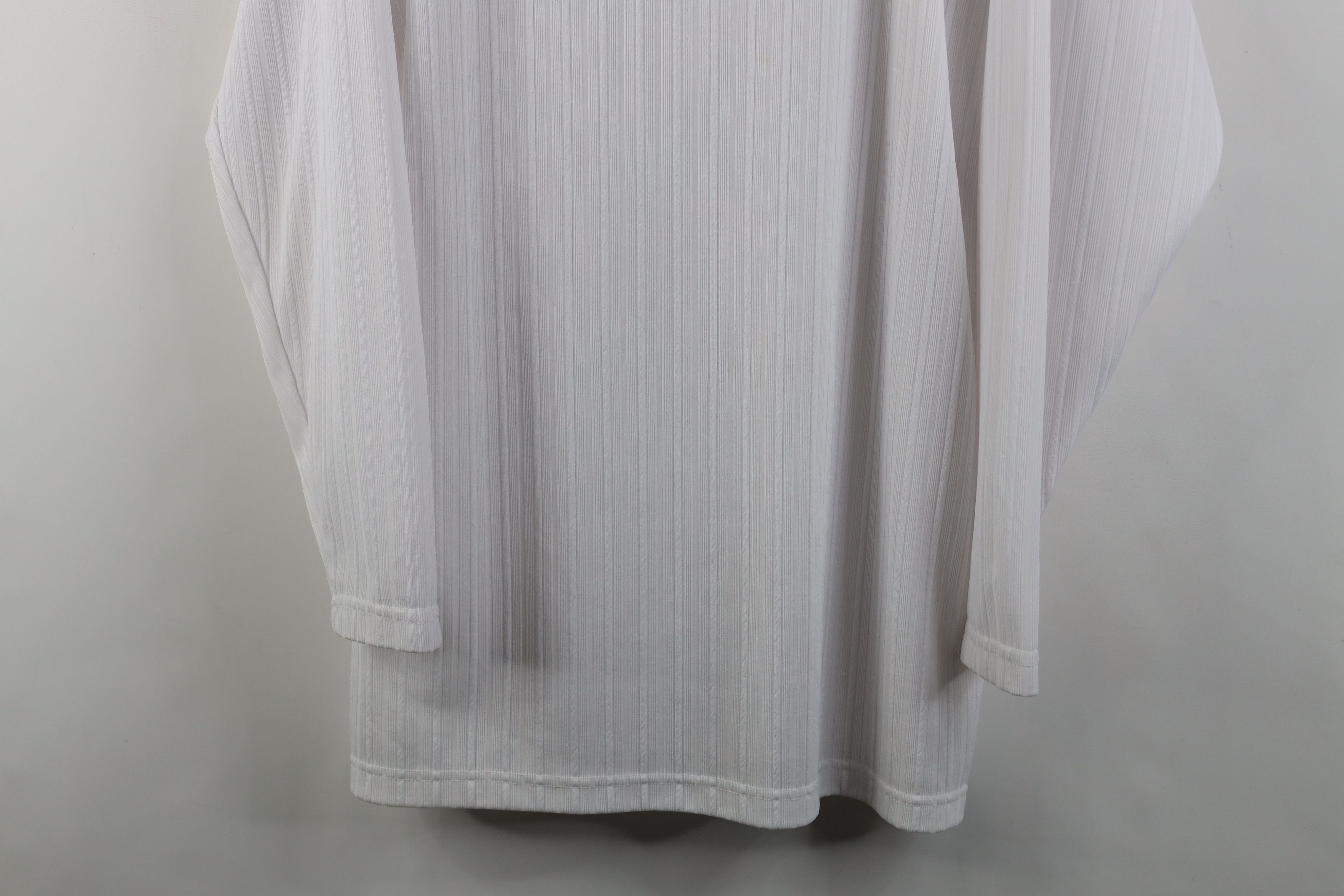 Vintage Vintage 90s Streetwear Ribbed Mock Neck T-Shirt White Size US XL / EU 56 / 4 - 3 Thumbnail