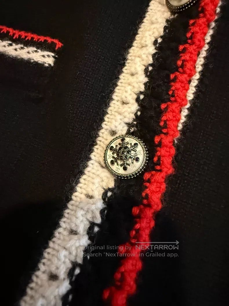 Chanel Chanel Snowflake buckle cashmere jacket Size XXS / US 00 / IT 34 - 3 Thumbnail