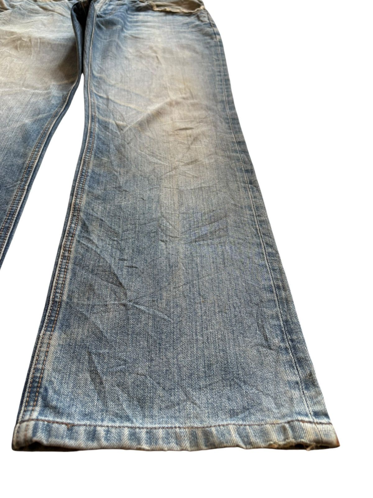 Japanese Brand Vintage Japanese Brand Mud Wash Distressed Bootcut Jeans Size US 33 - 7 Thumbnail