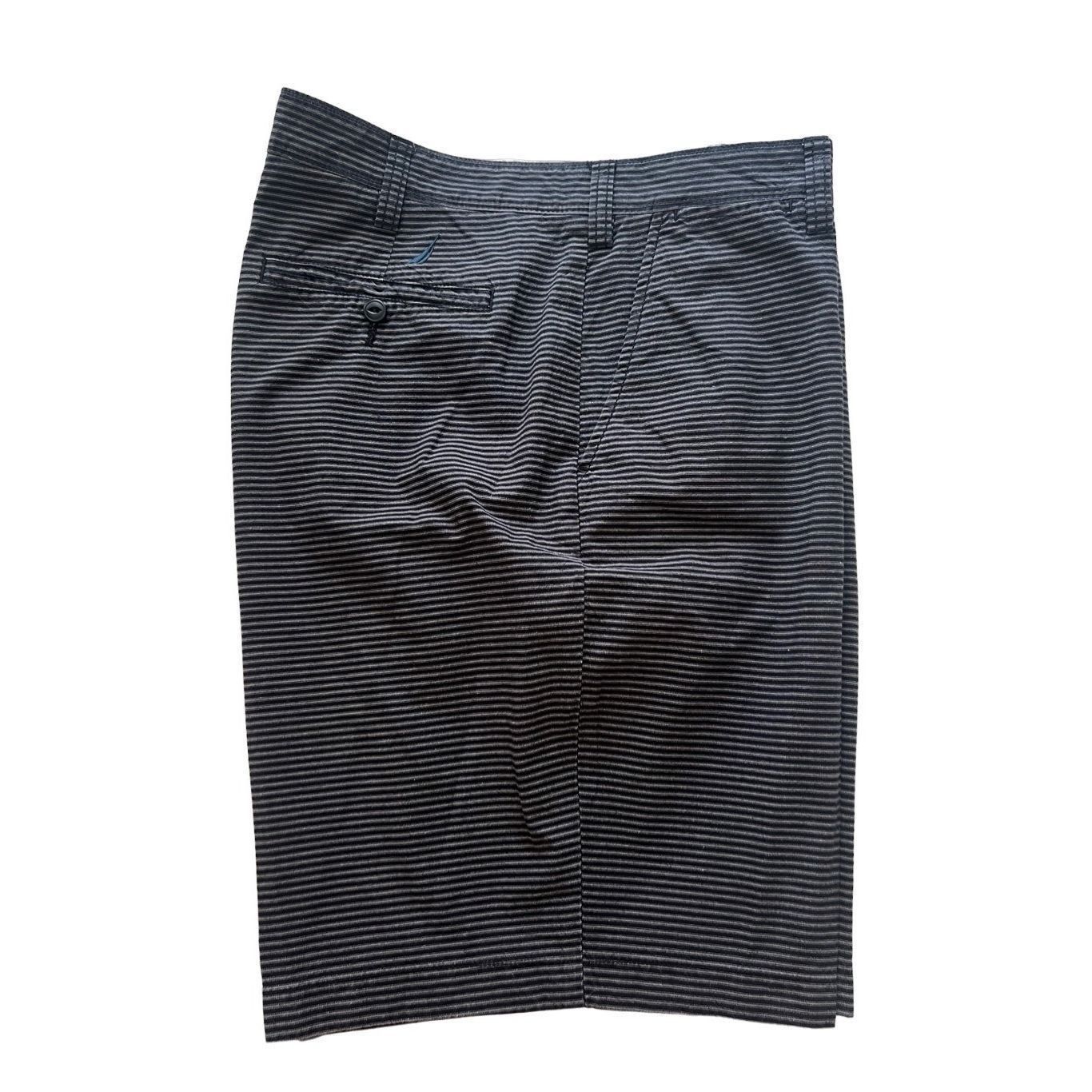 Nautica Nautica shorts size 42 Size US 42 / EU 58 - 1 Thumbnail