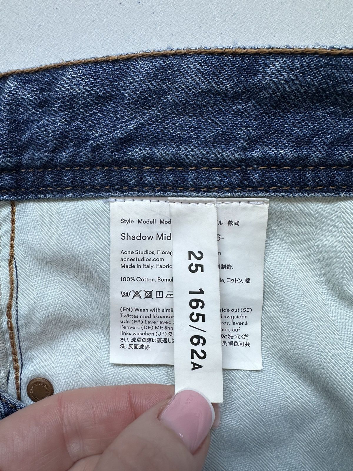 Acne Studios Acne Studios Shadow Mid Denim Skirt Size 25" / US 0 / IT 36 - 12 Thumbnail