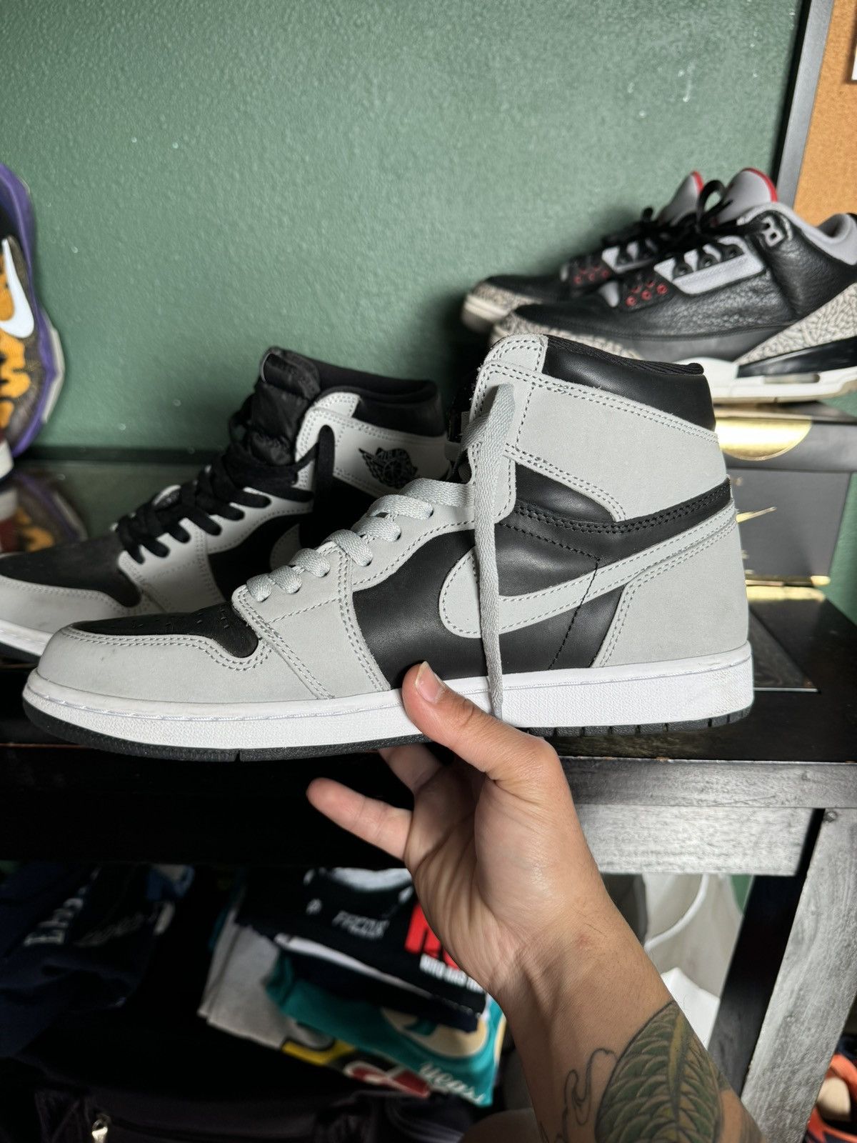 Jordan Brand × Nike Jordan 1 High ‘Shadow 2.0’ 2021 Size US 10.5 / EU 43-44 - 11 Thumbnail
