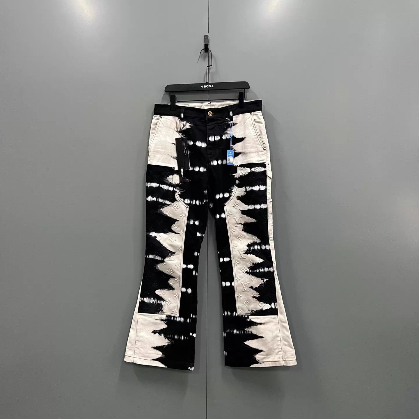 Louis Vuitton LV tie-dye slim fit flared pants 33 95 New Size US 33 - 1 Thumbnail