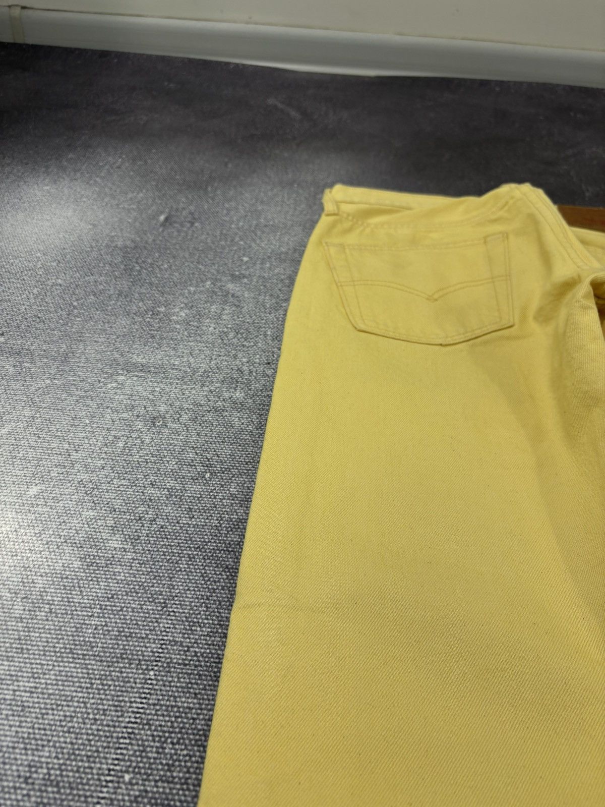 Levi's Levi’s Premium 501 Lemon Tab Slim Fit Yellow Denim Jeans Size US 28 / EU 44 - 7 Thumbnail