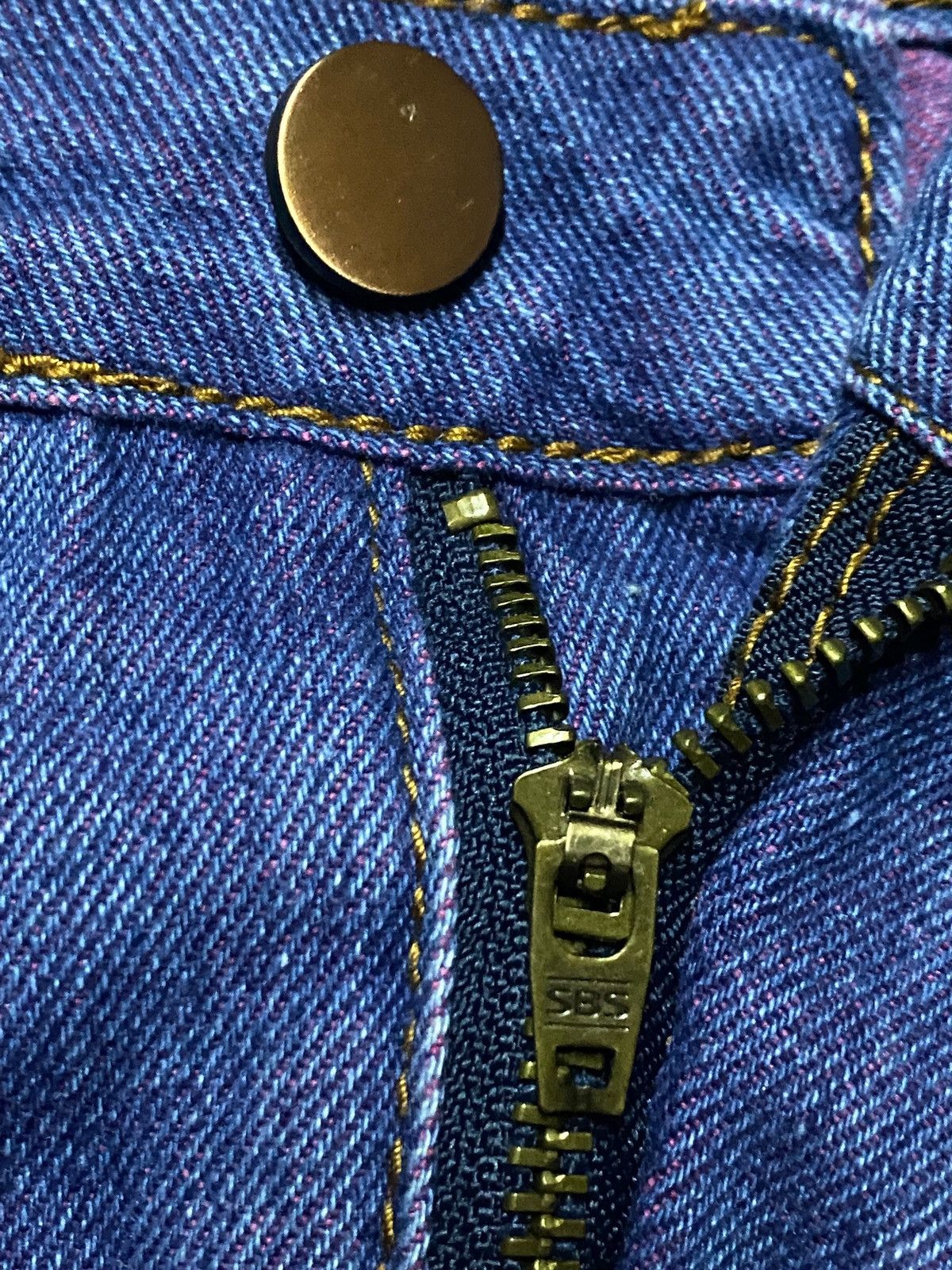Japanese Brand Vintage Japanese Brand Romwe Nice Ripped Baggy Jeans Size US 31 - 12 Thumbnail