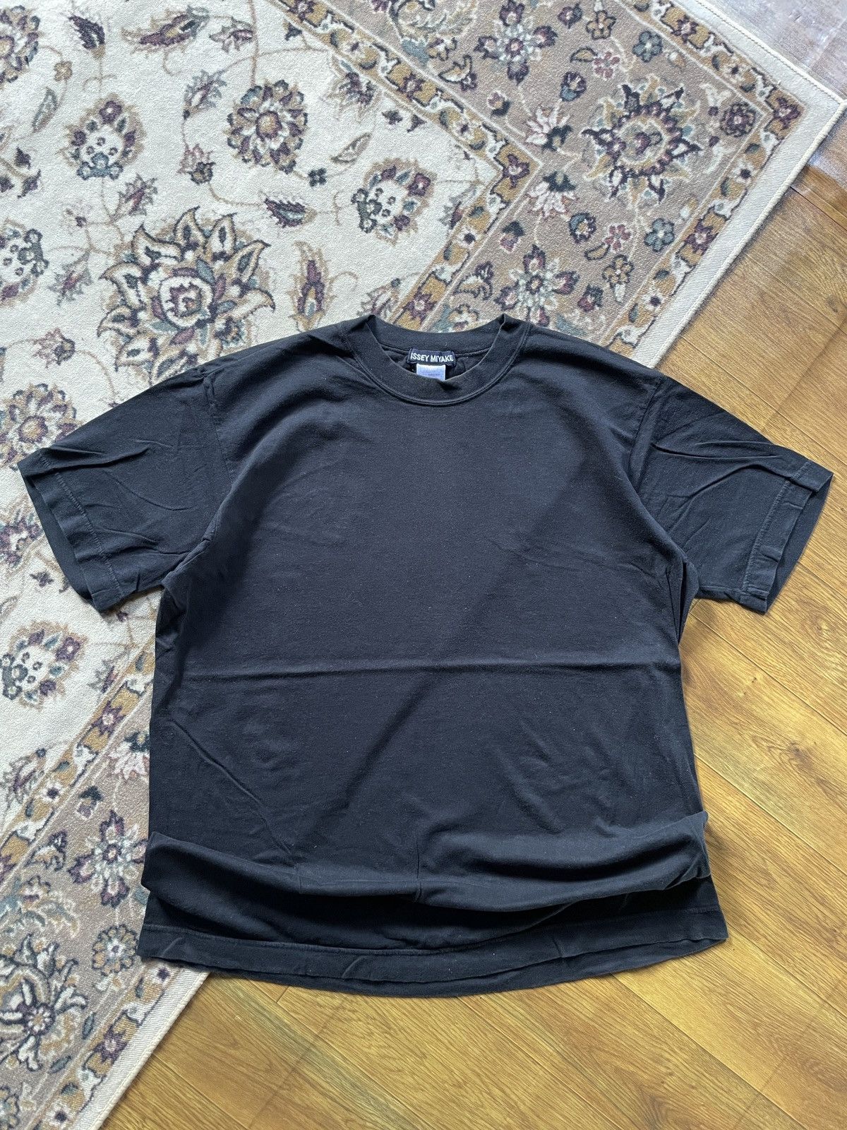 Issey Miyake Vintage Plain Issey Miyake Tee Size US L / EU 52-54 / 3 - 2 Thumbnail