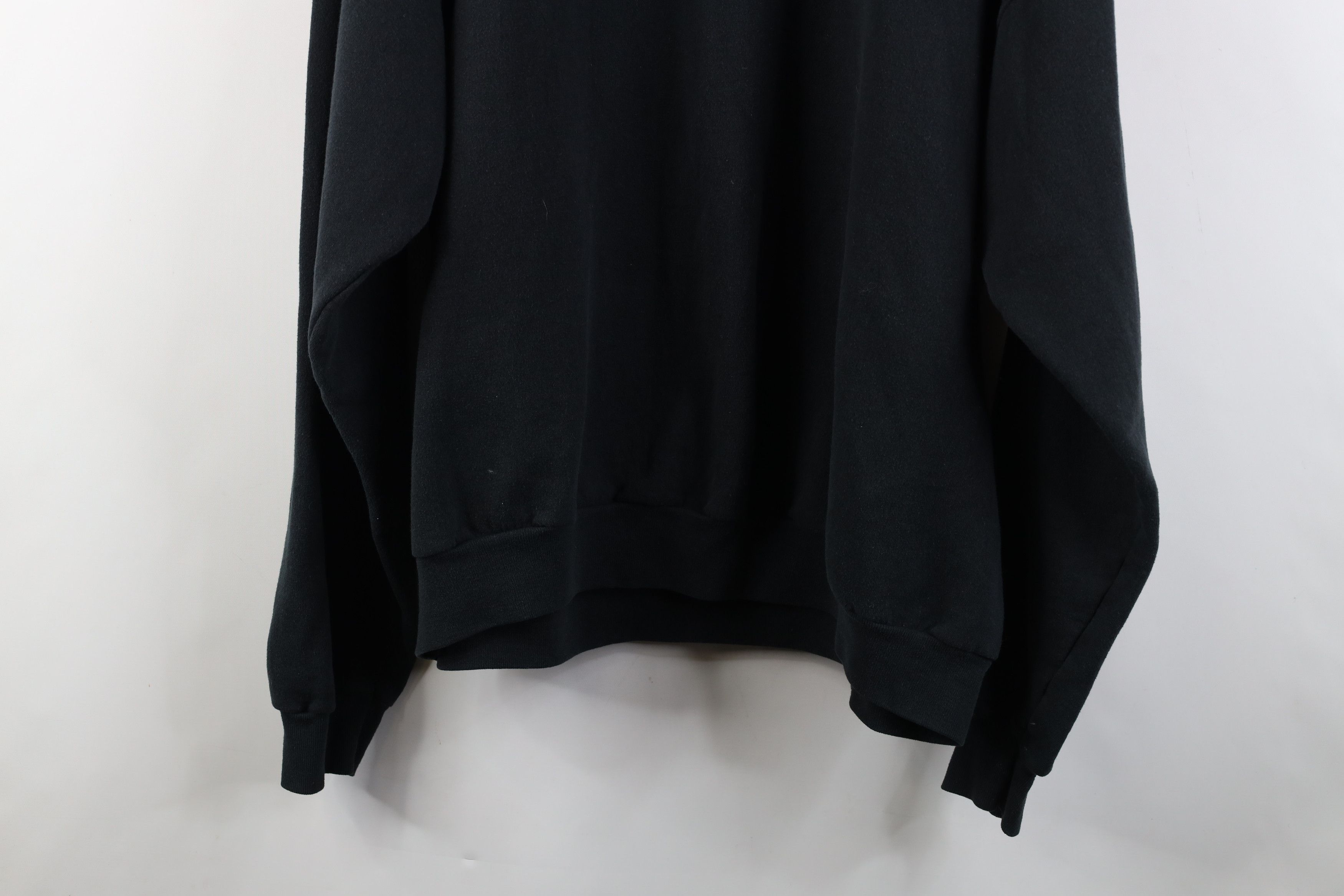 Disney Vintage Y2K 2006 Walt Disney World Crewneck Sweatshirt Black Size US XXL / EU 58 / 5 - 13 Thumbnail