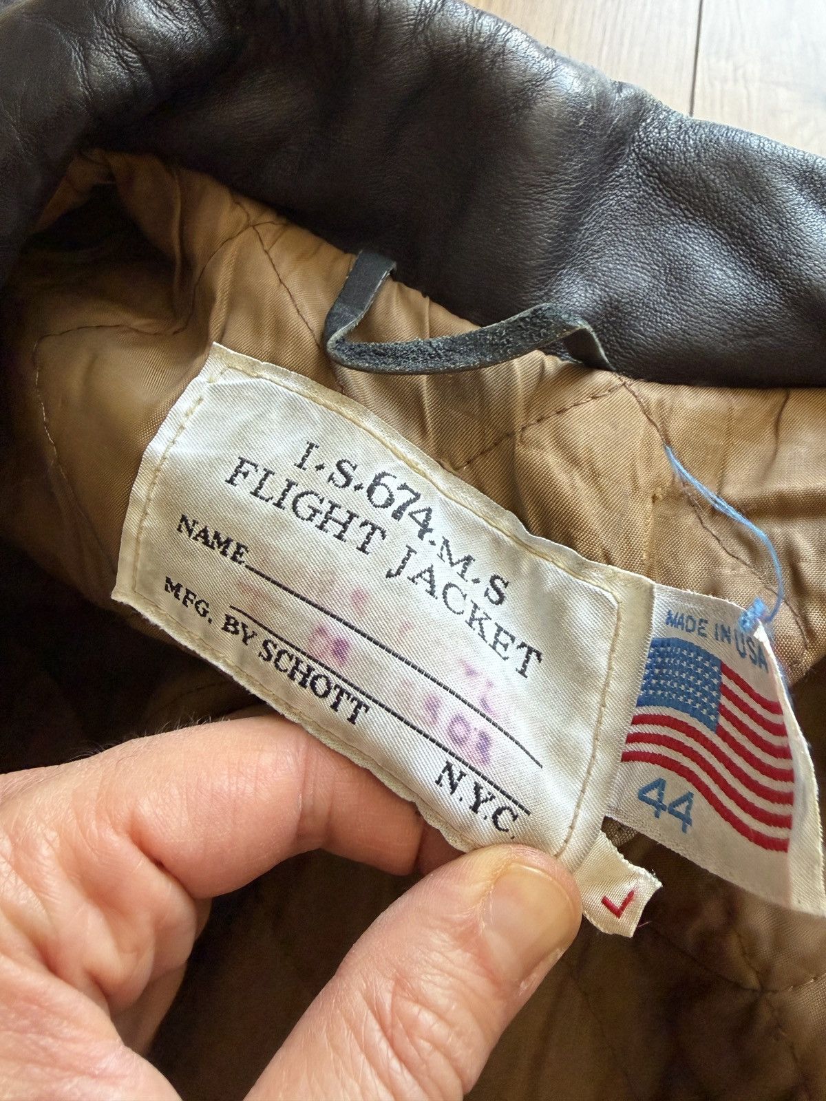 Schott 🇺🇸Schott USA is 674 ms Flight Leather Bomber Jacket Size US L / EU 52-54 / 3 - 19 Thumbnail