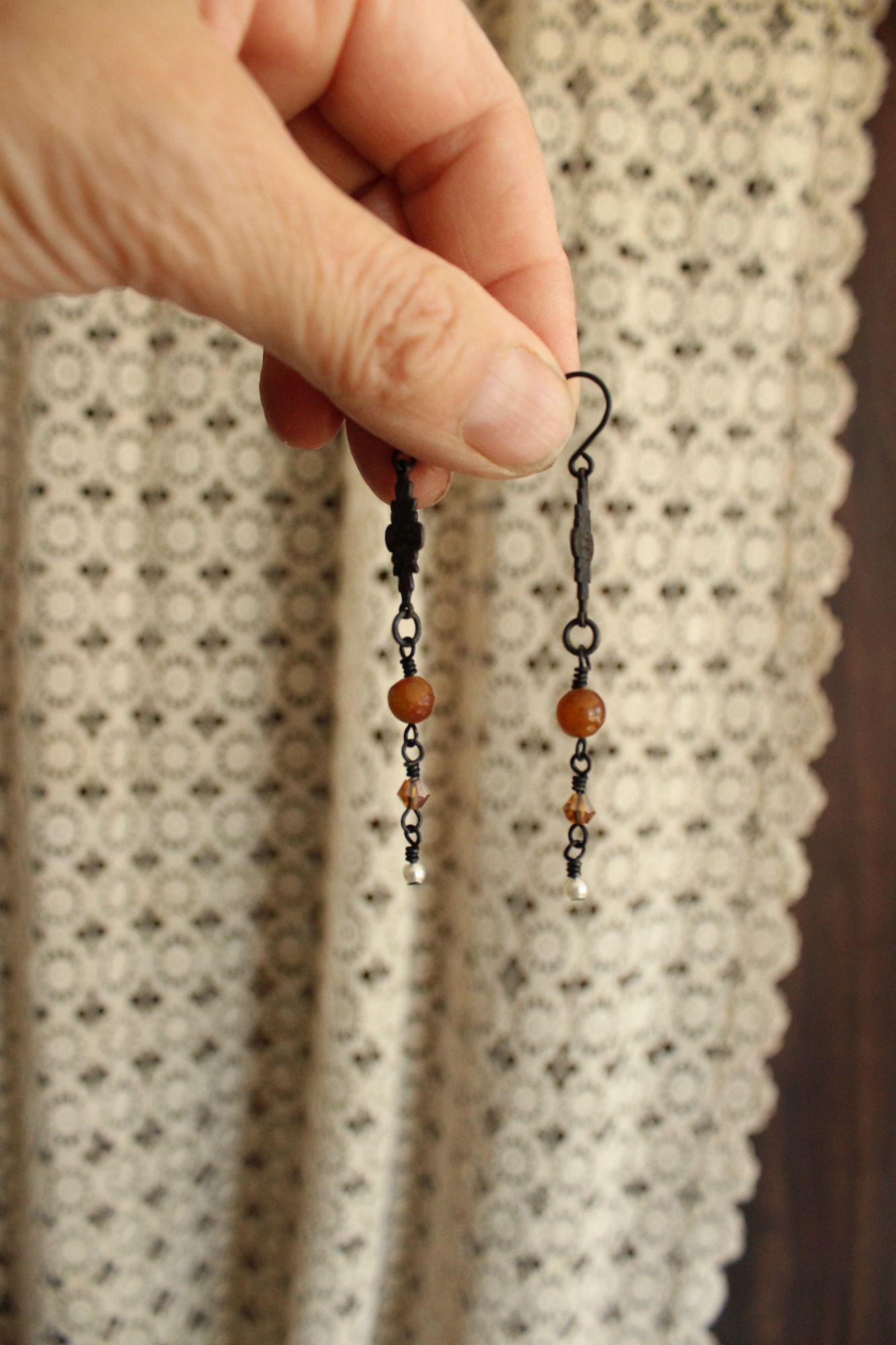 Other Handmade Women's Earrings, Black Metal with Brown Beads and Size ONE SIZE - 2 Thumbnail