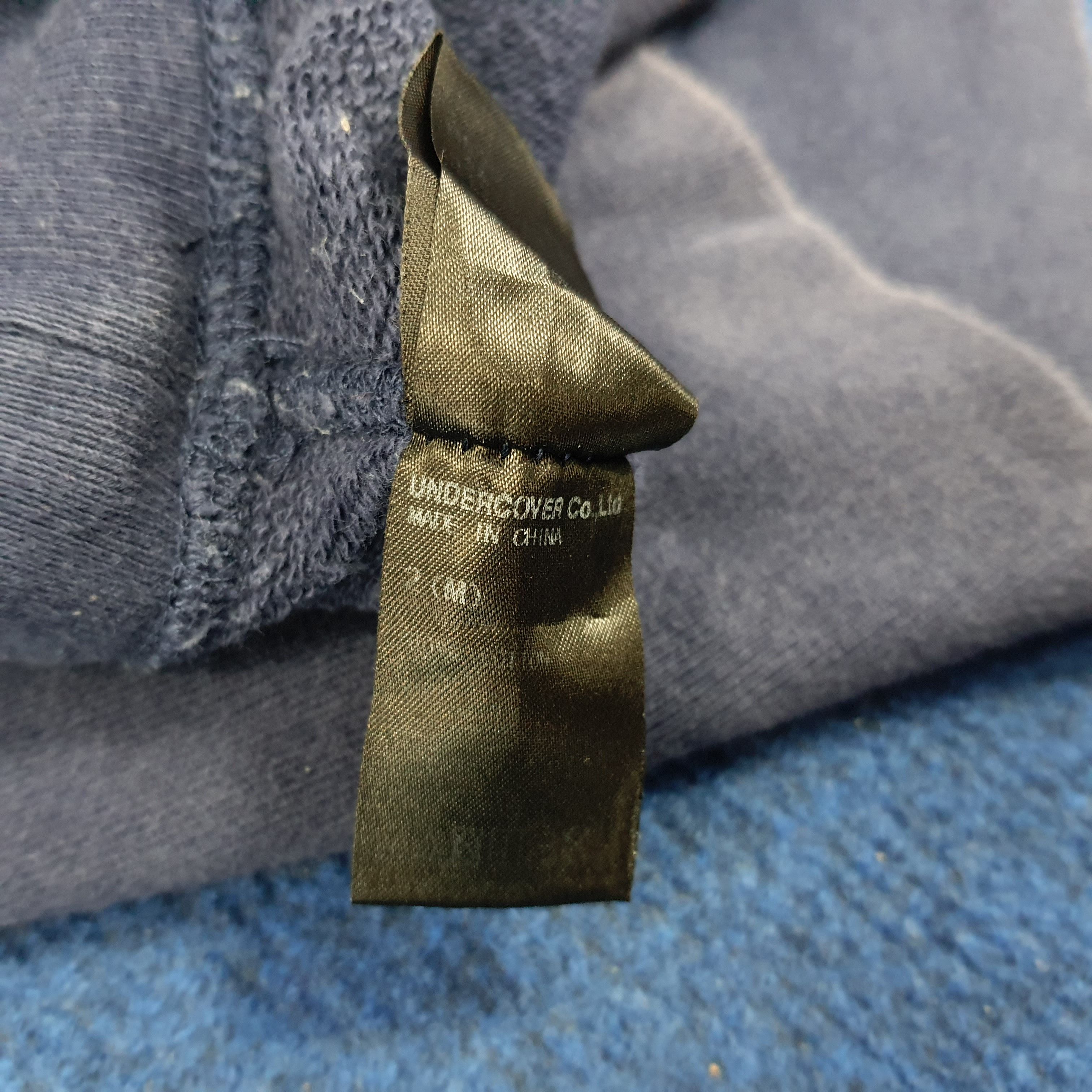 Japanese Brand × Jun Takahashi × Vintage Vintage Undercover Jun Takahashi Japanese Brand Sweatshirt Size US M / EU 48-50 / 2 - 5 Thumbnail