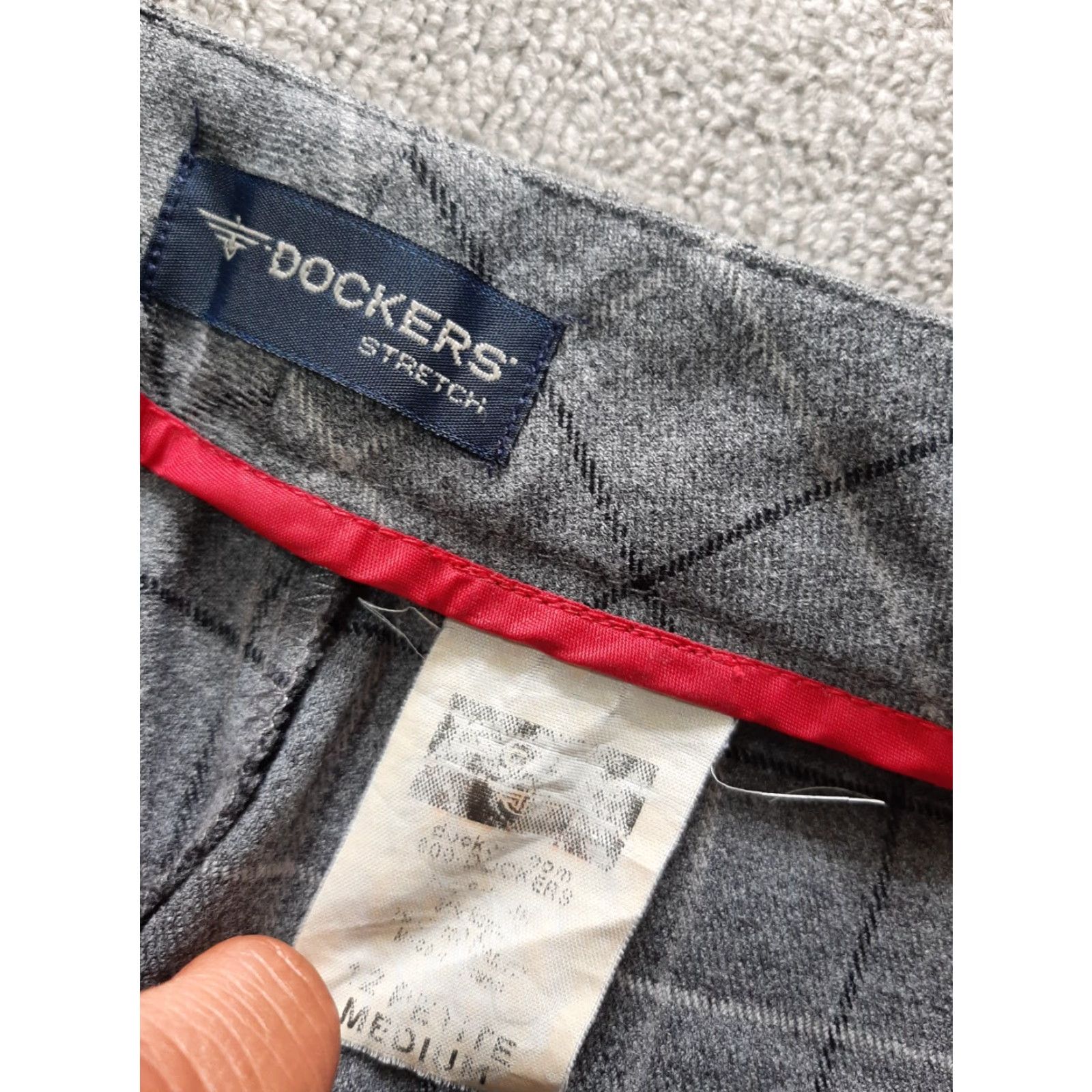 Dockers VINTAGE Dockers Pants Womens Size M Gray Checkered Pattern Stretch Dress Pants Women M Gray Checkered Pattern Vintage Stretch Size 32" / US 10 / IT 46 - 5 Thumbnail