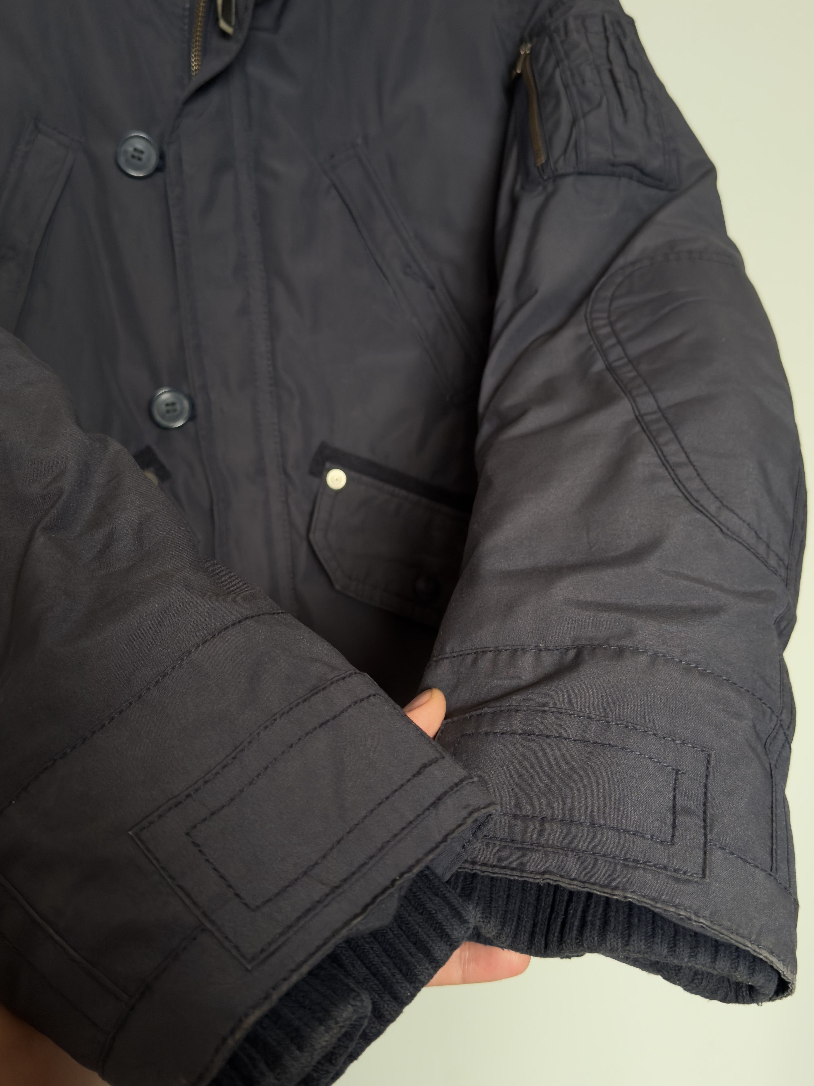 Levi's 🔥 hooded bomber puffer jacket Levis size L Size US L / EU 52-54 / 3 - 8 Thumbnail