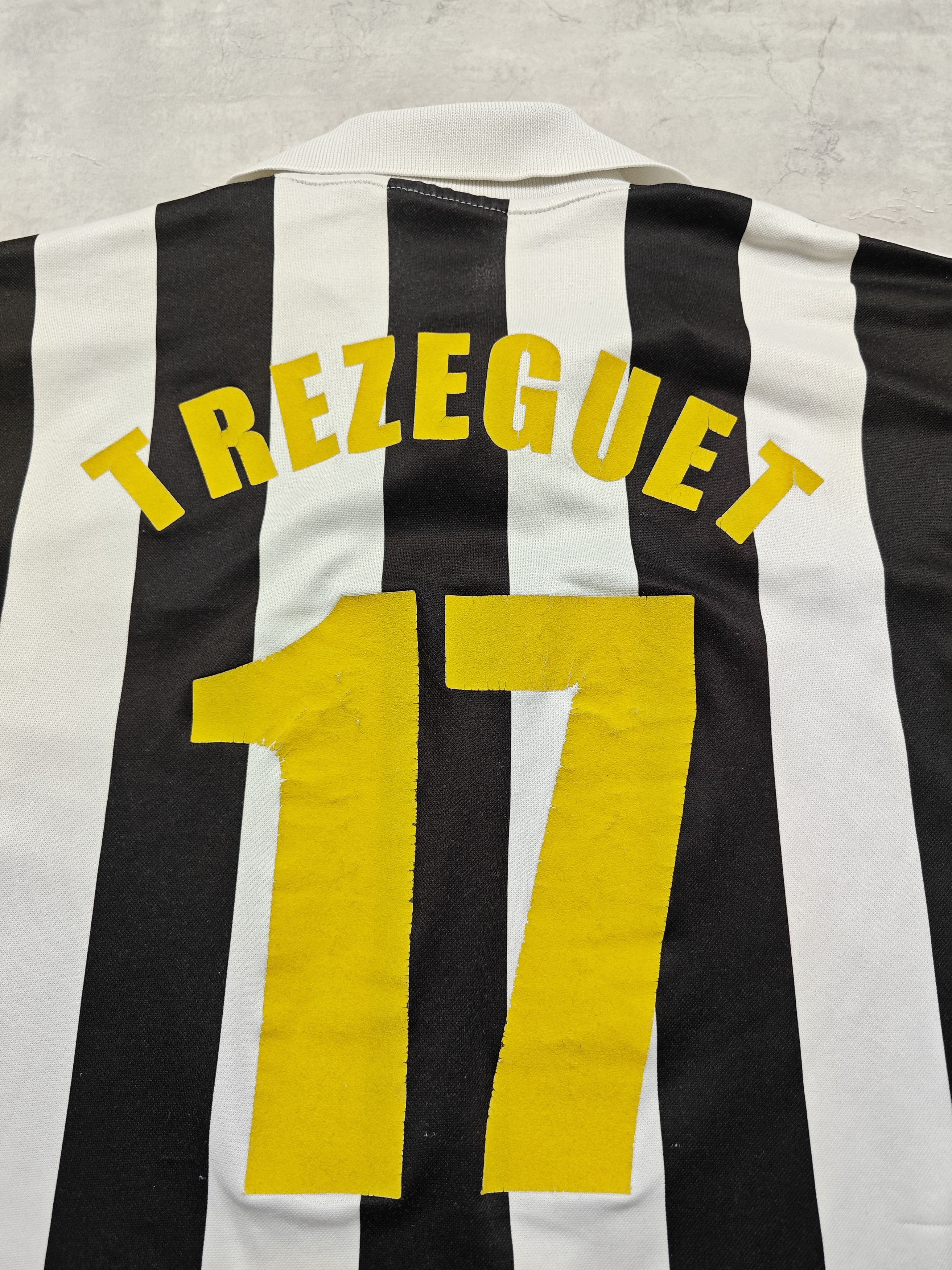 Kappa Kappa Juventus 1998 TREZEGUET 17 Size US L / EU 52-54 / 3 - 9 Thumbnail