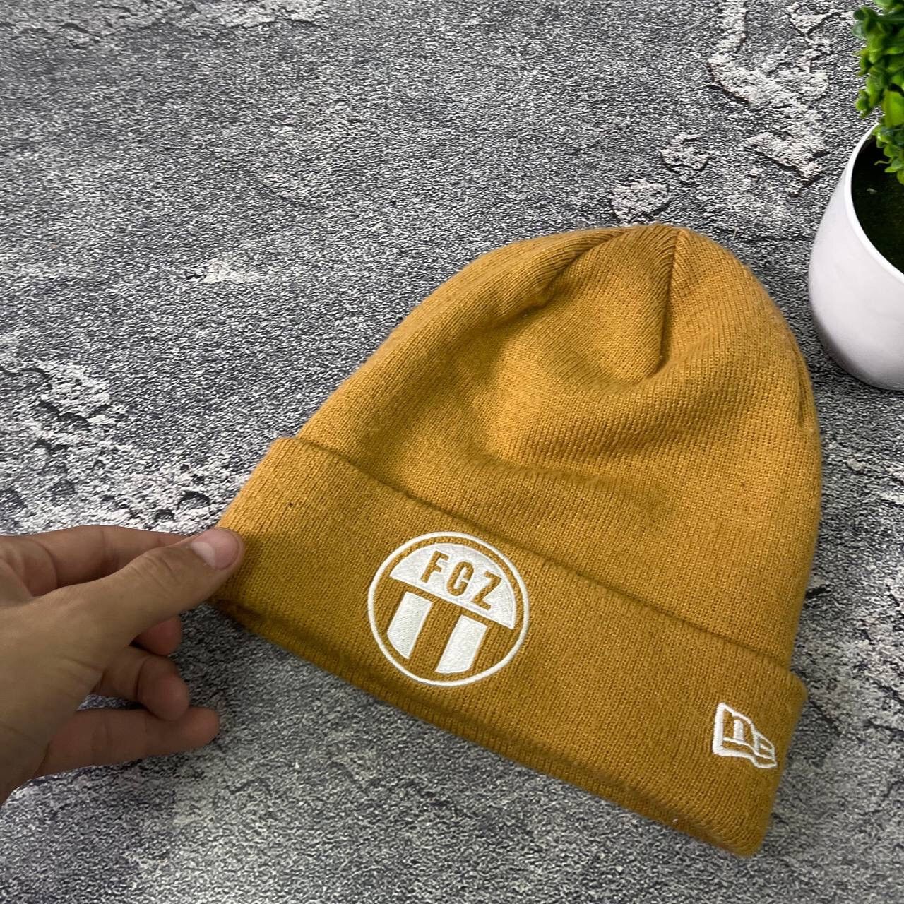 New Era New Era Fc Zurich FCZ Beanie Mini Logo Unisex OneSize Hat Size ONE SIZE - 3 Thumbnail