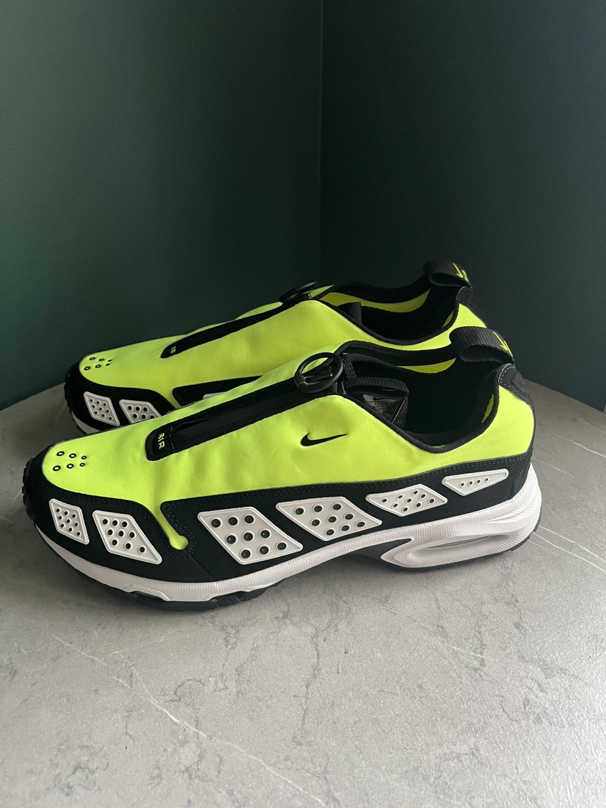 Nike Nike Air Max SNDR 40.5/M9/W10.5 Size US 9 / EU 42 - 2 Thumbnail