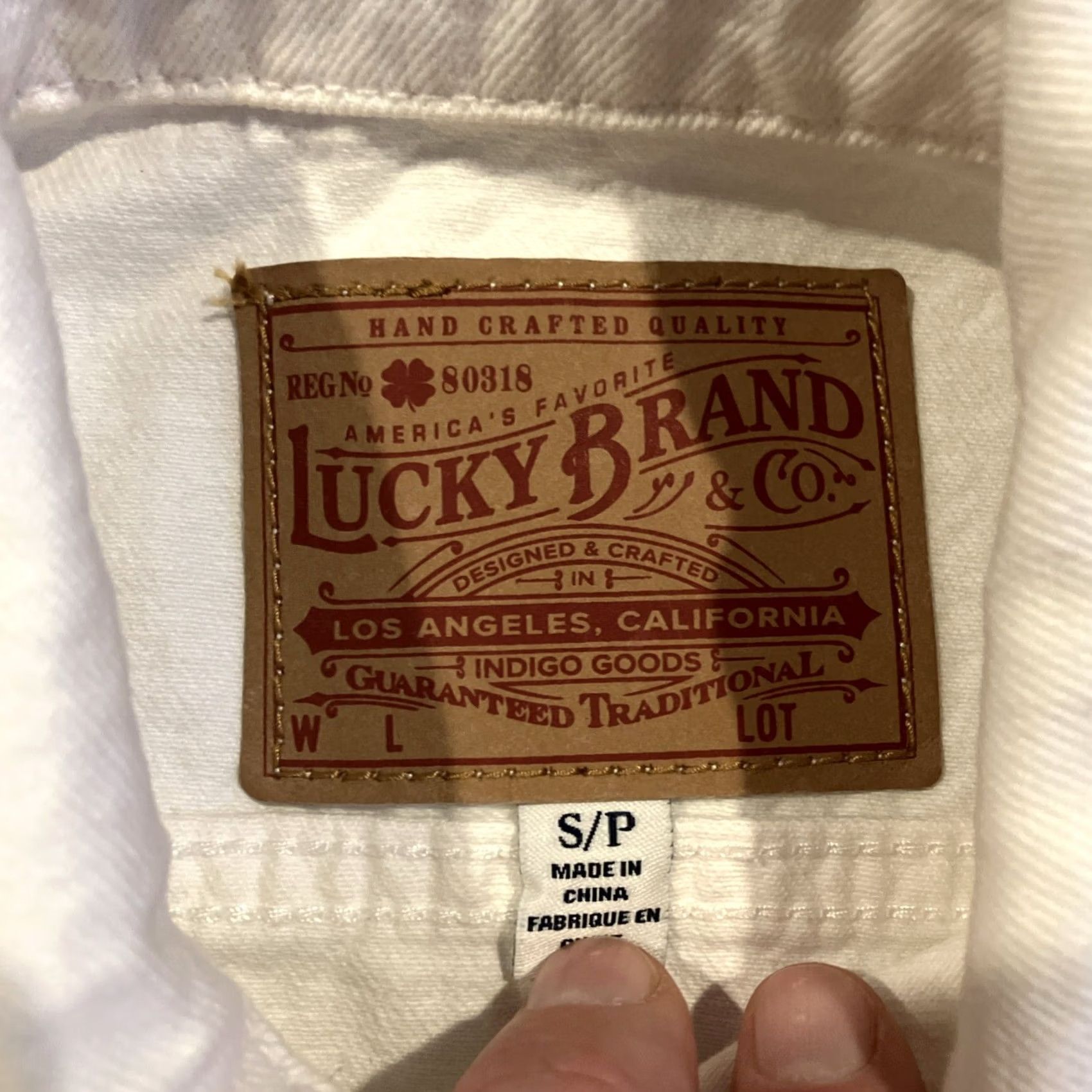 Lucky Brand Lucky Brand Women’s Tomboy White Denim Trucker Jacket Button Up Front SMALL Jacket Size S / US 4 / IT 40 - 4 Thumbnail