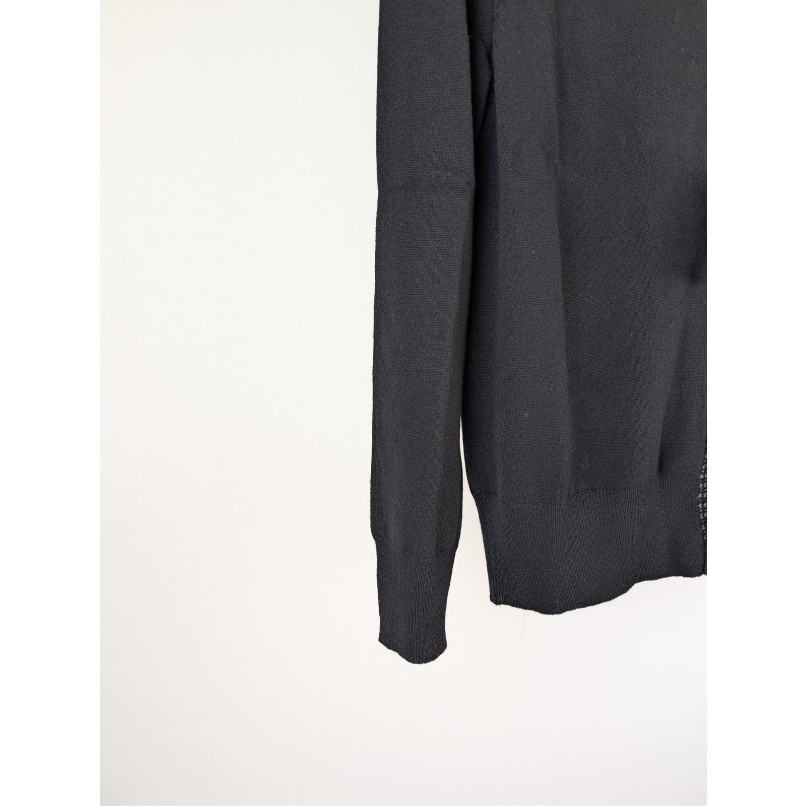 Tom Ford o1rshd1 Knitwear V-Neck Cardigan Sweater in Black Size US M / EU 48-50 / 2 - 6 Thumbnail