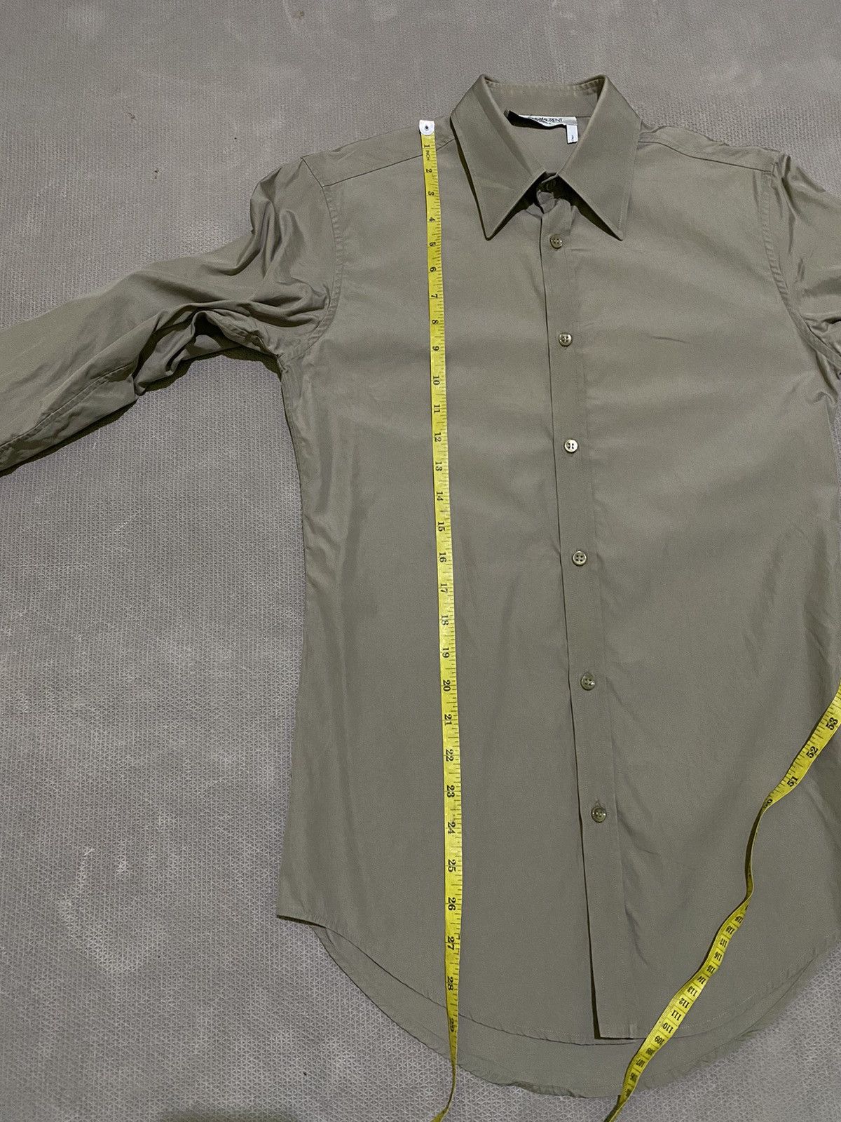 Designer × Yves Saint Laurent Yves saint laurent basic button shirt Size US M / EU 48-50 / 2 - 8 Thumbnail