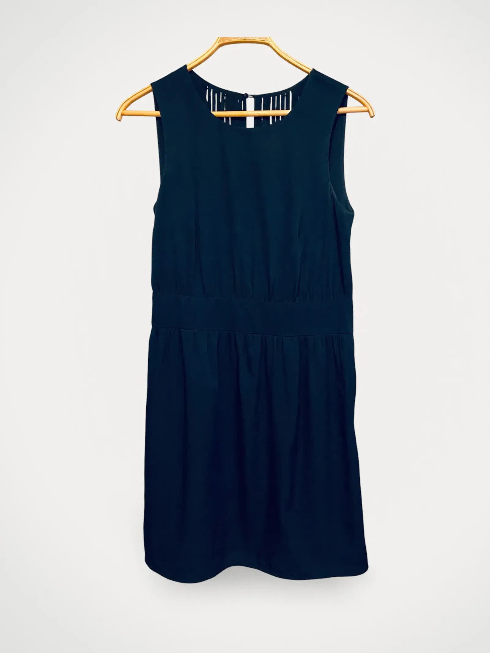 French Connection French Connection Dress Size M / US 6-8 / IT 42-44 - 1 Thumbnail