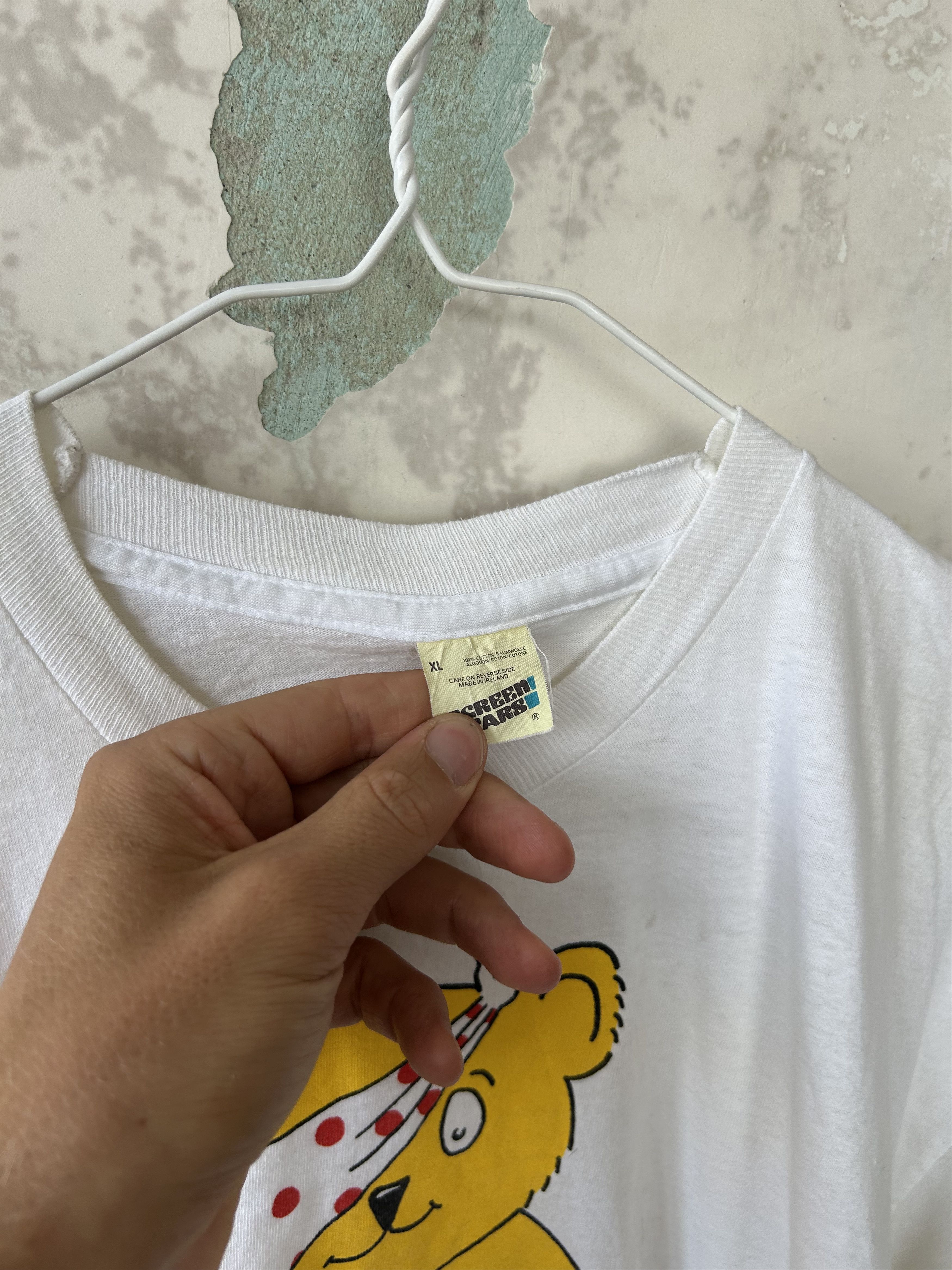 Vintage 1986 BBC Children In Need Sick Bear Promo T-shirt Size US XL / EU 56 / 4 - 4 Thumbnail
