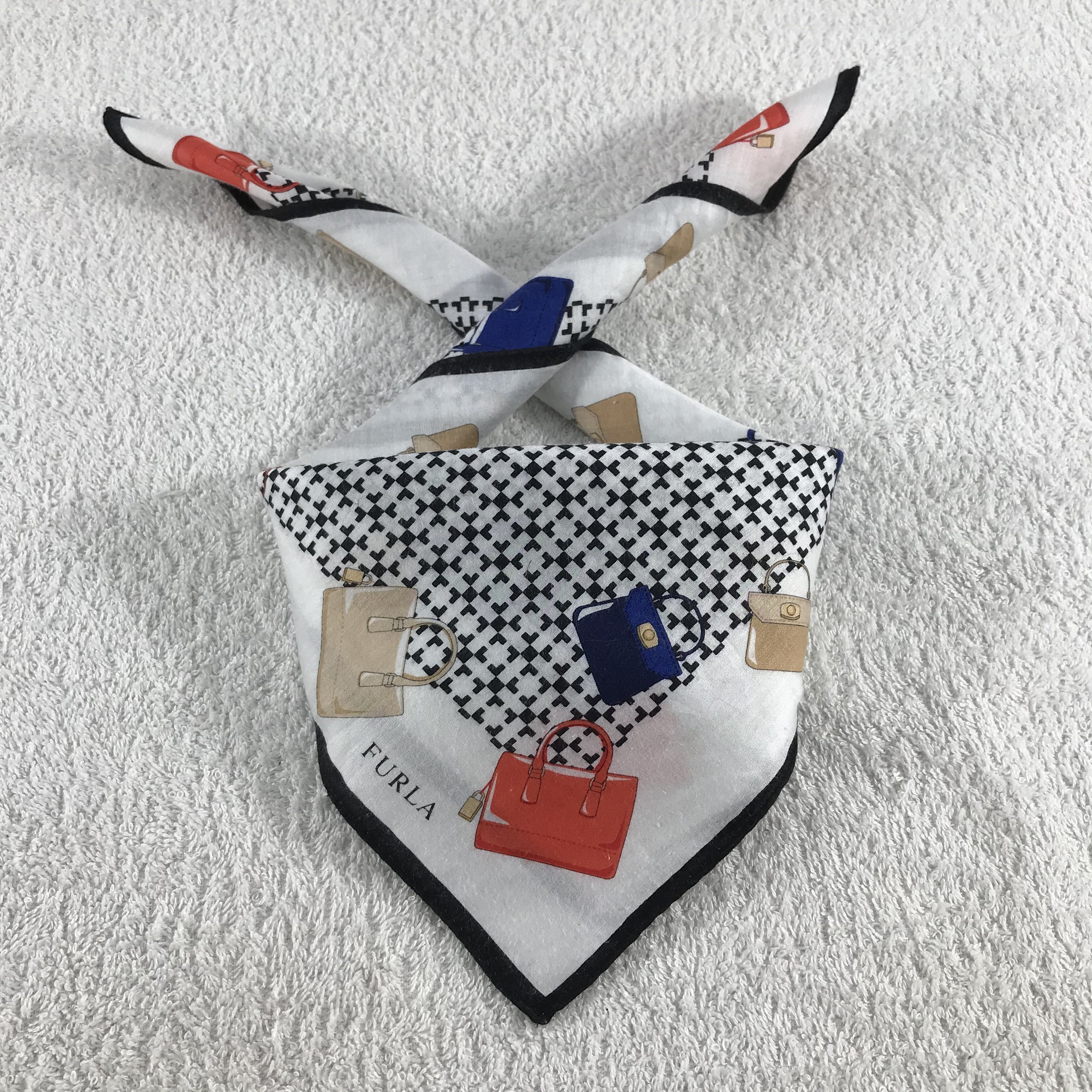 Furla × Vintage Furla Bandana / Handkerchief / Neckerchief - S141 Size ONE SIZE - 3 Thumbnail